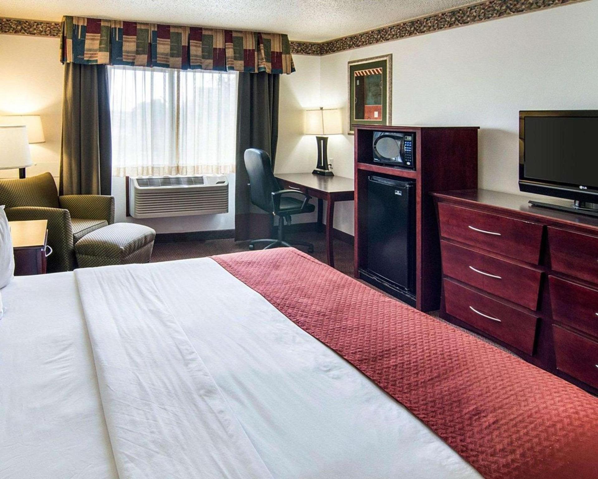 Quality Inn photo 15