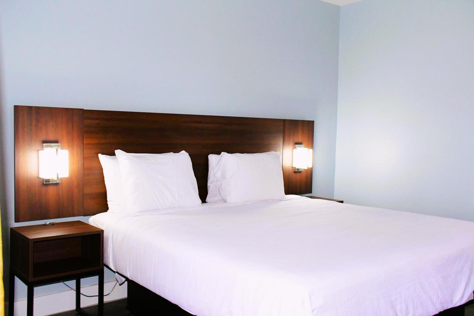 Florence Inn and Suites photo 38