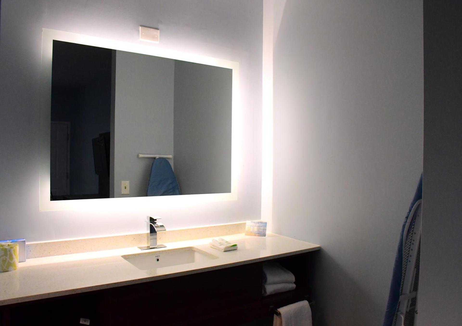 Florence Inn and Suites photo 43