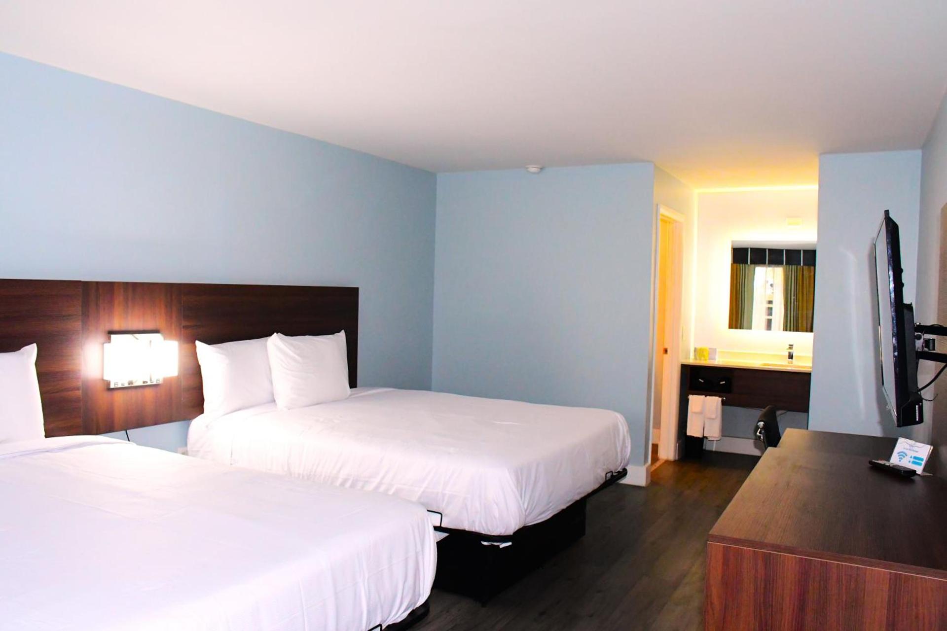 Florence Inn and Suites photo 18