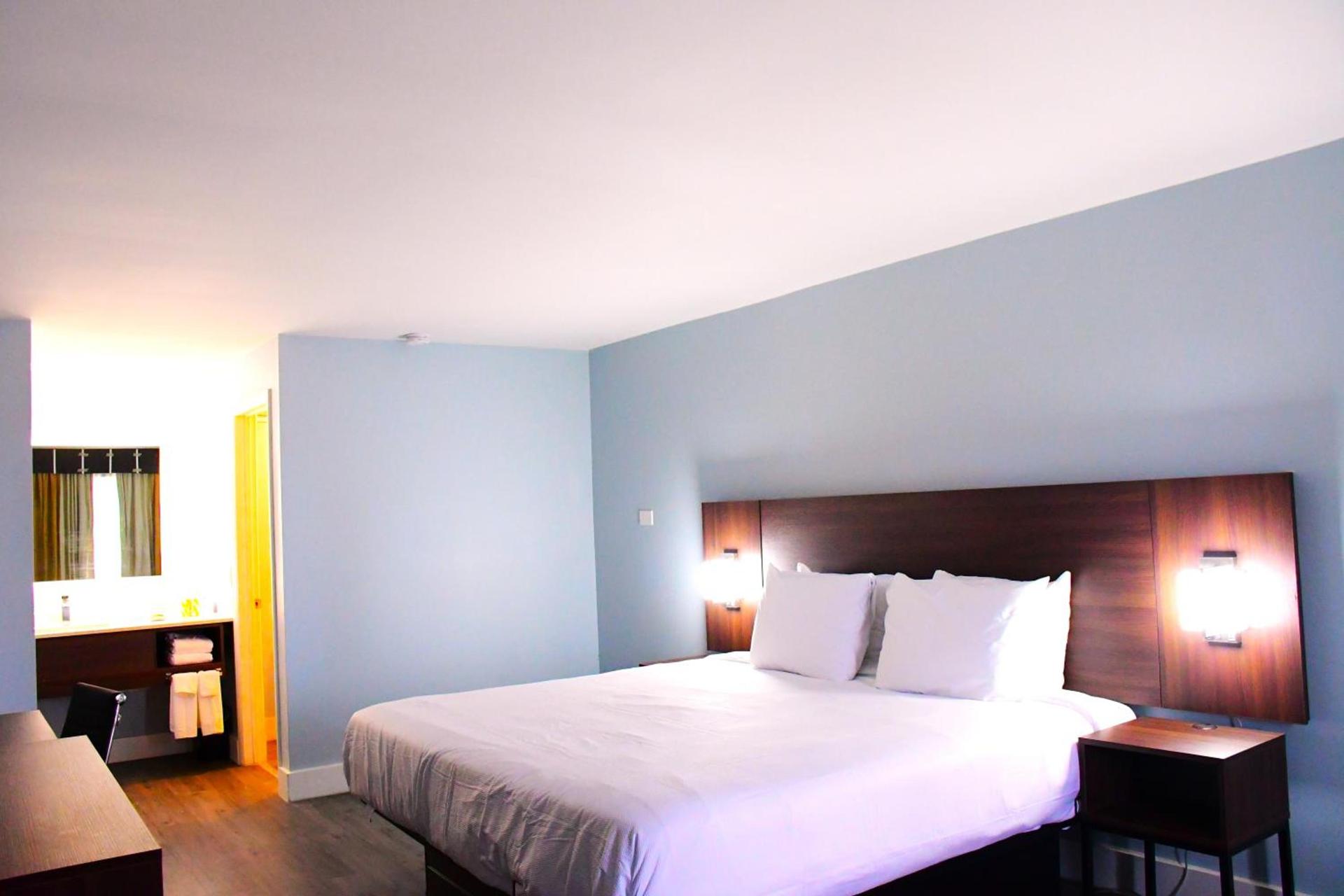 Florence Inn and Suites photo 33