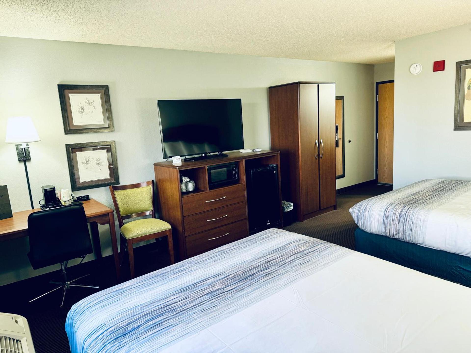 AmericInn by Wyndham Stillwater photo 27