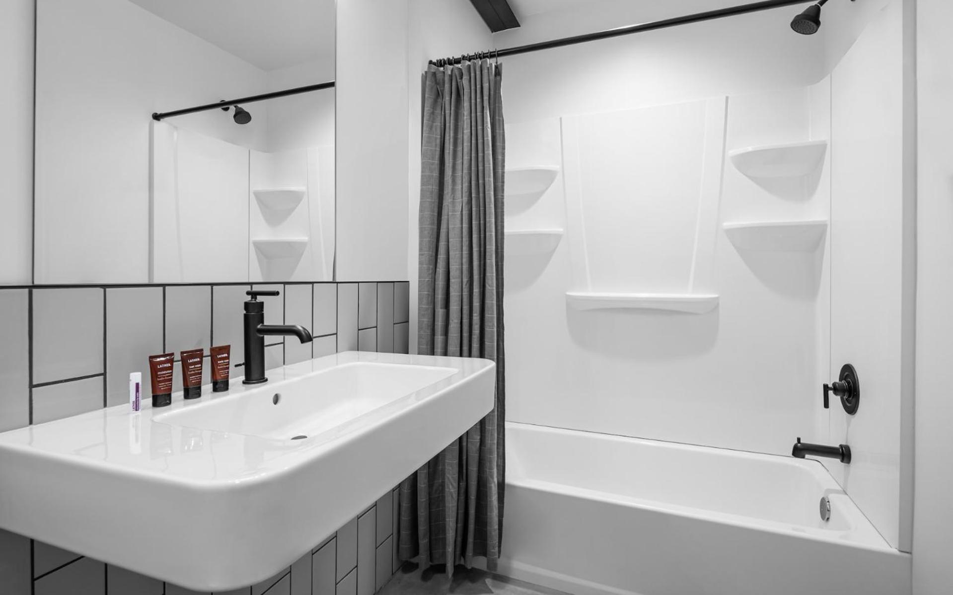 Bposhtels SLC photo 18