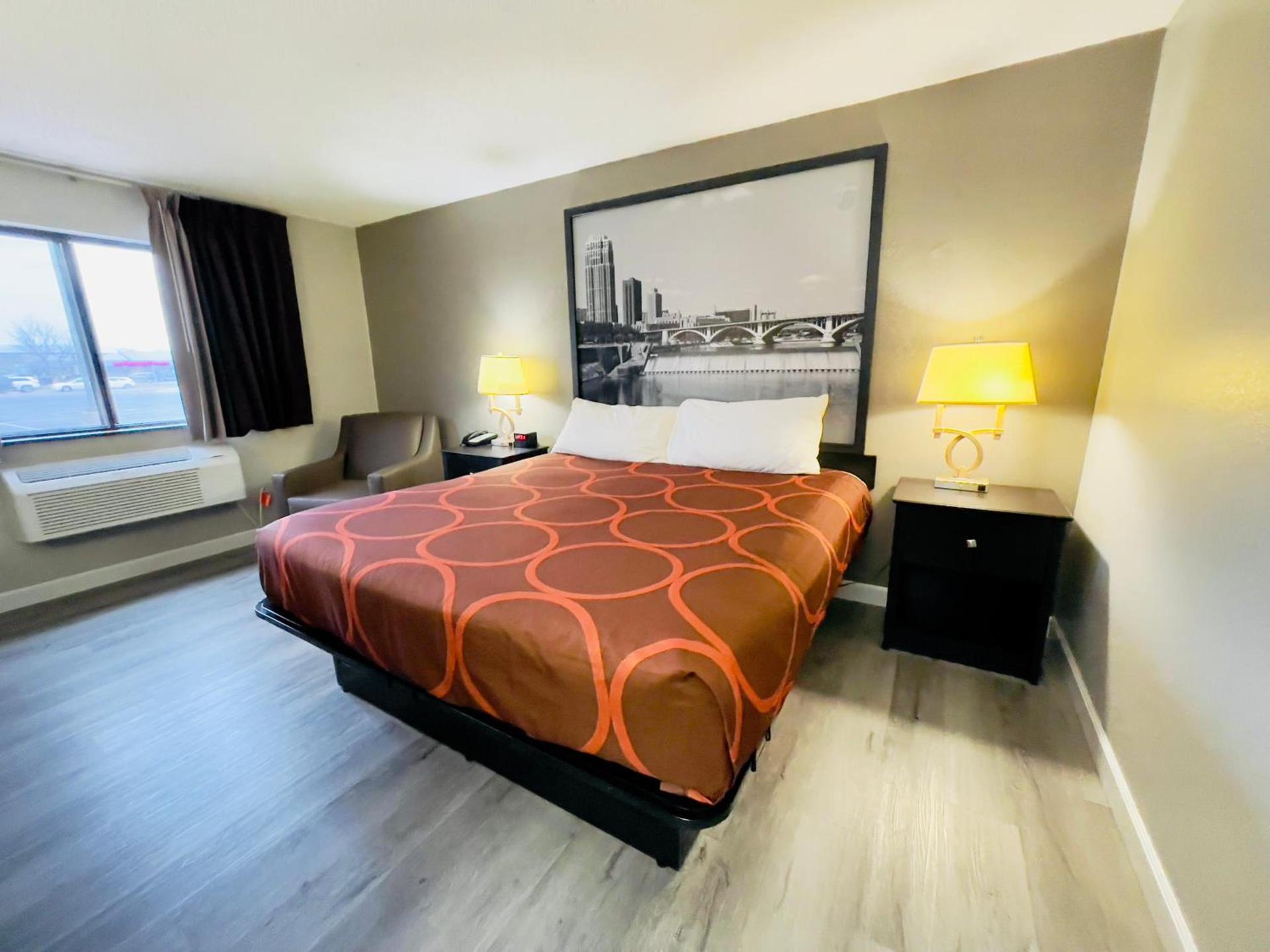 Super 8 by Wyndham Shakopee photo 17