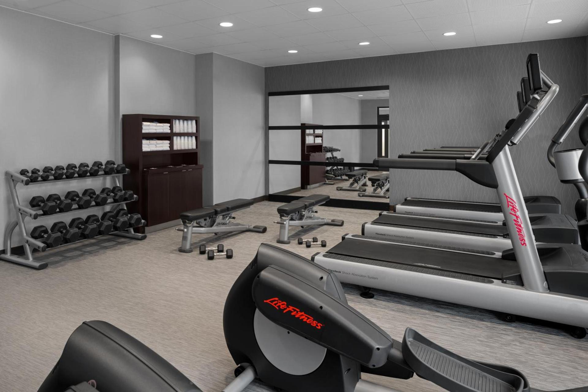 Courtyard by Marriott Charleston Summerville photo 18