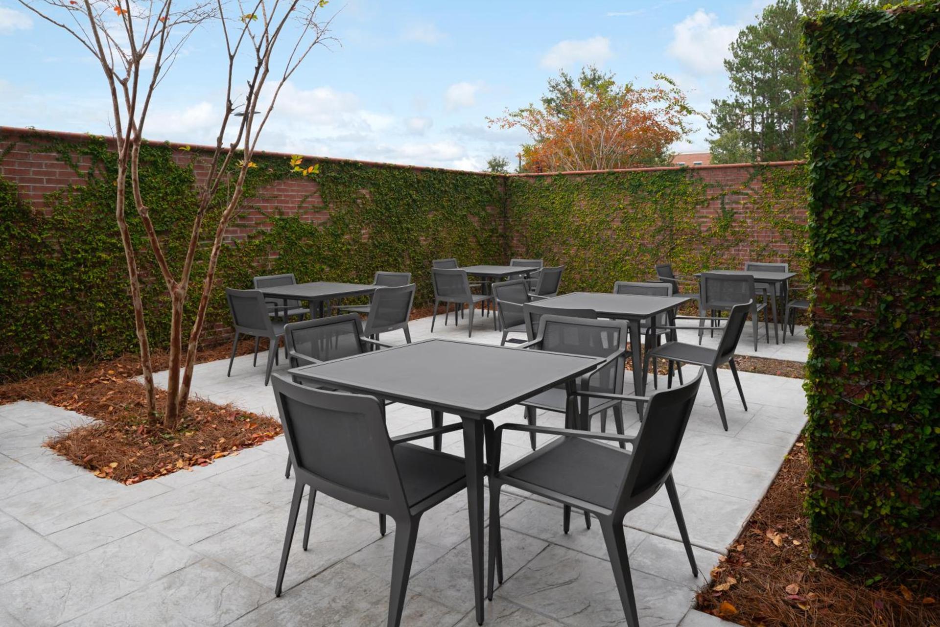 Courtyard by Marriott Charleston Summerville photo 16