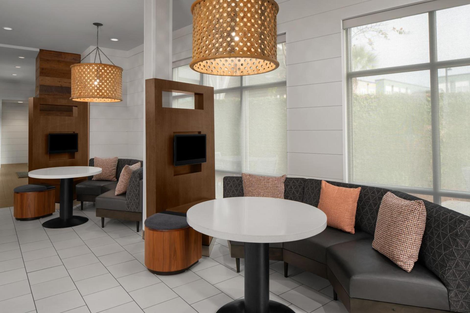 Courtyard by Marriott Charleston Summerville photo 15