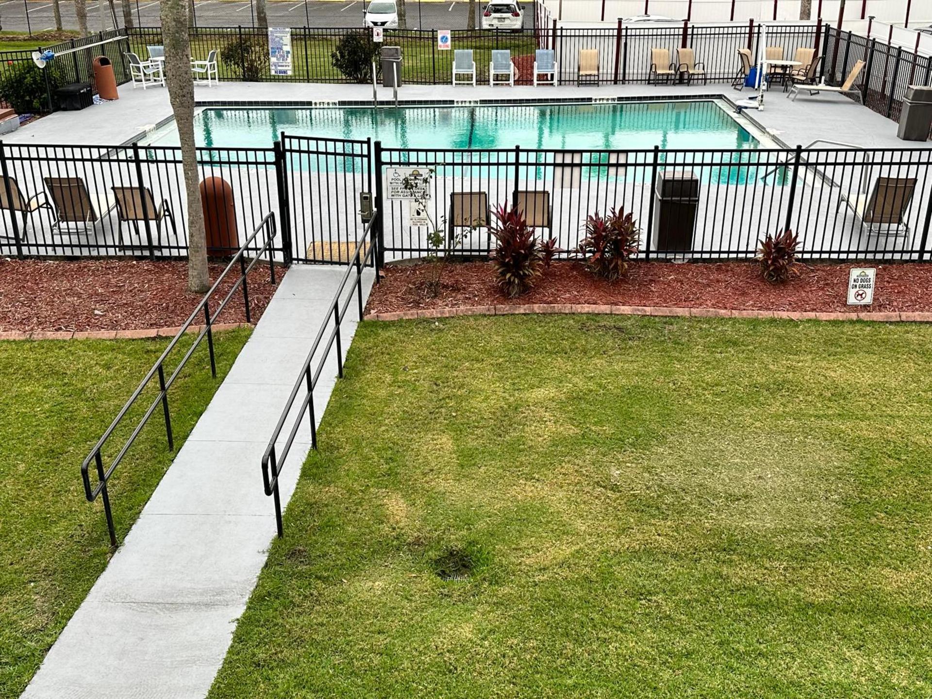 Days Inn by Wyndham St Augustine I-95-Outlet Mall photo 34