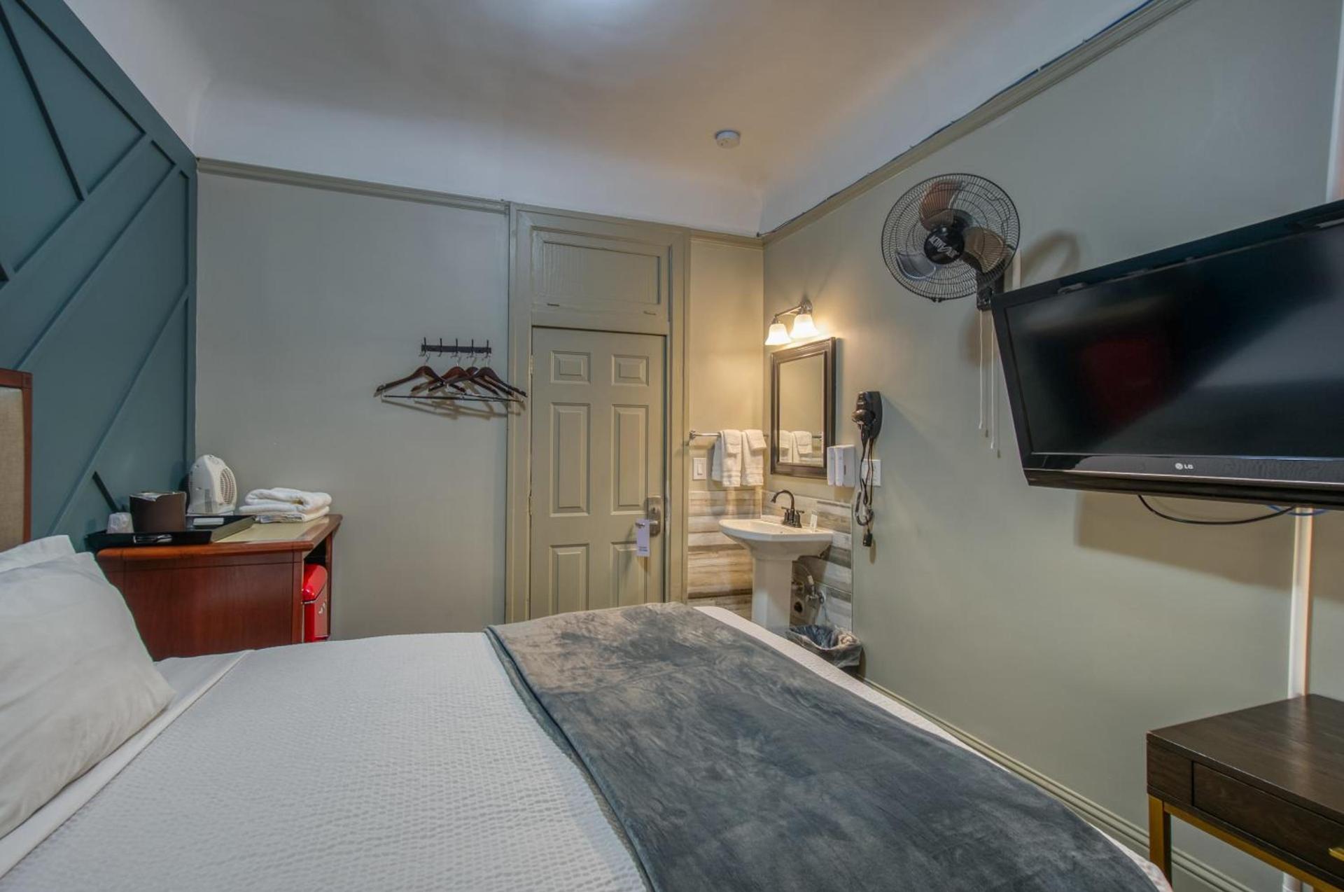 Ram's Hotel photo 71