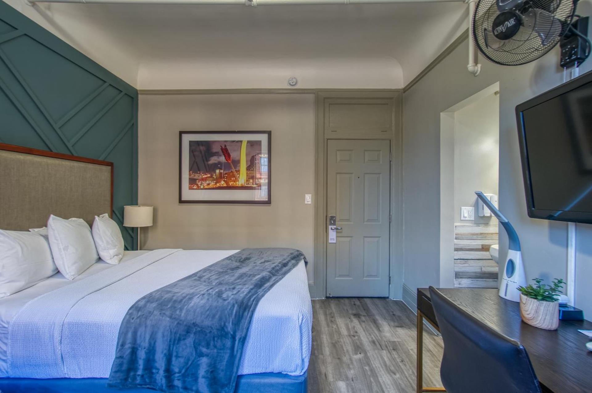 Ram's Hotel photo 57