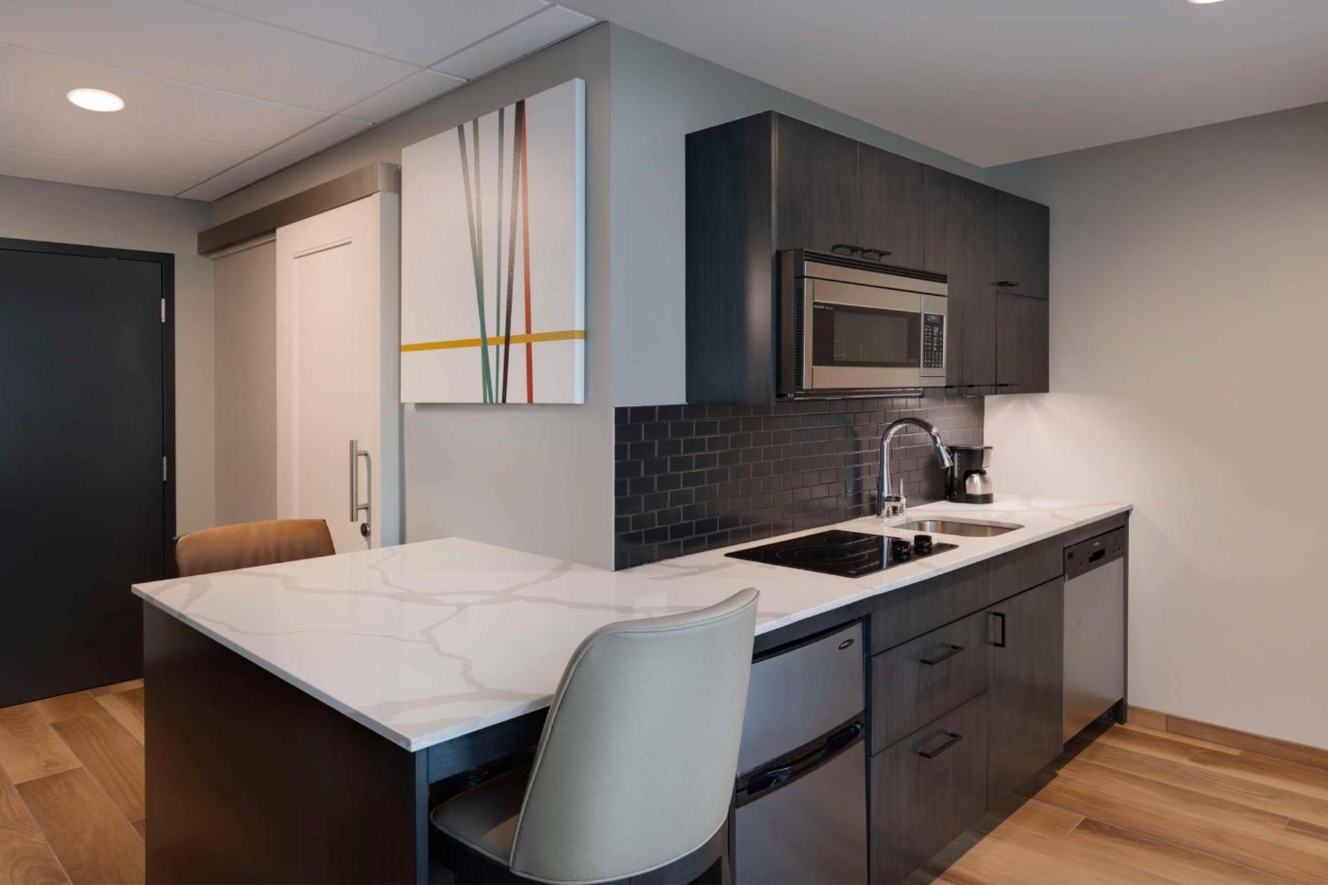 Hyatt House LAX Century Blvd photo 7