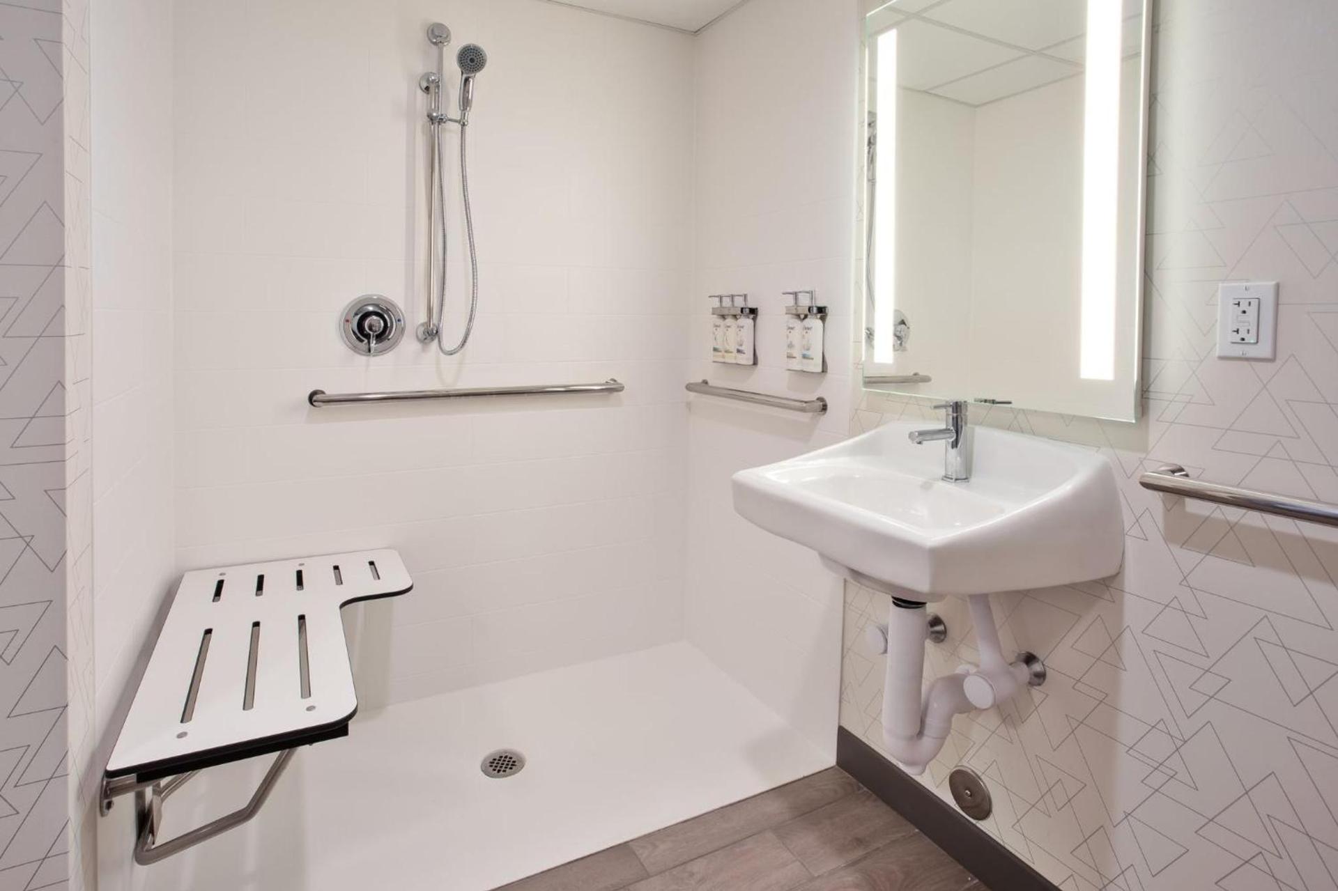 Holiday Inn Express Kitty Hawk - Outer Banks by IHG photo 78
