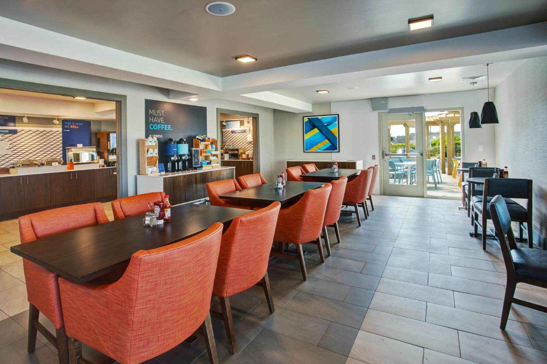 Holiday Inn Express Kitty Hawk - Outer Banks by IHG photo 60