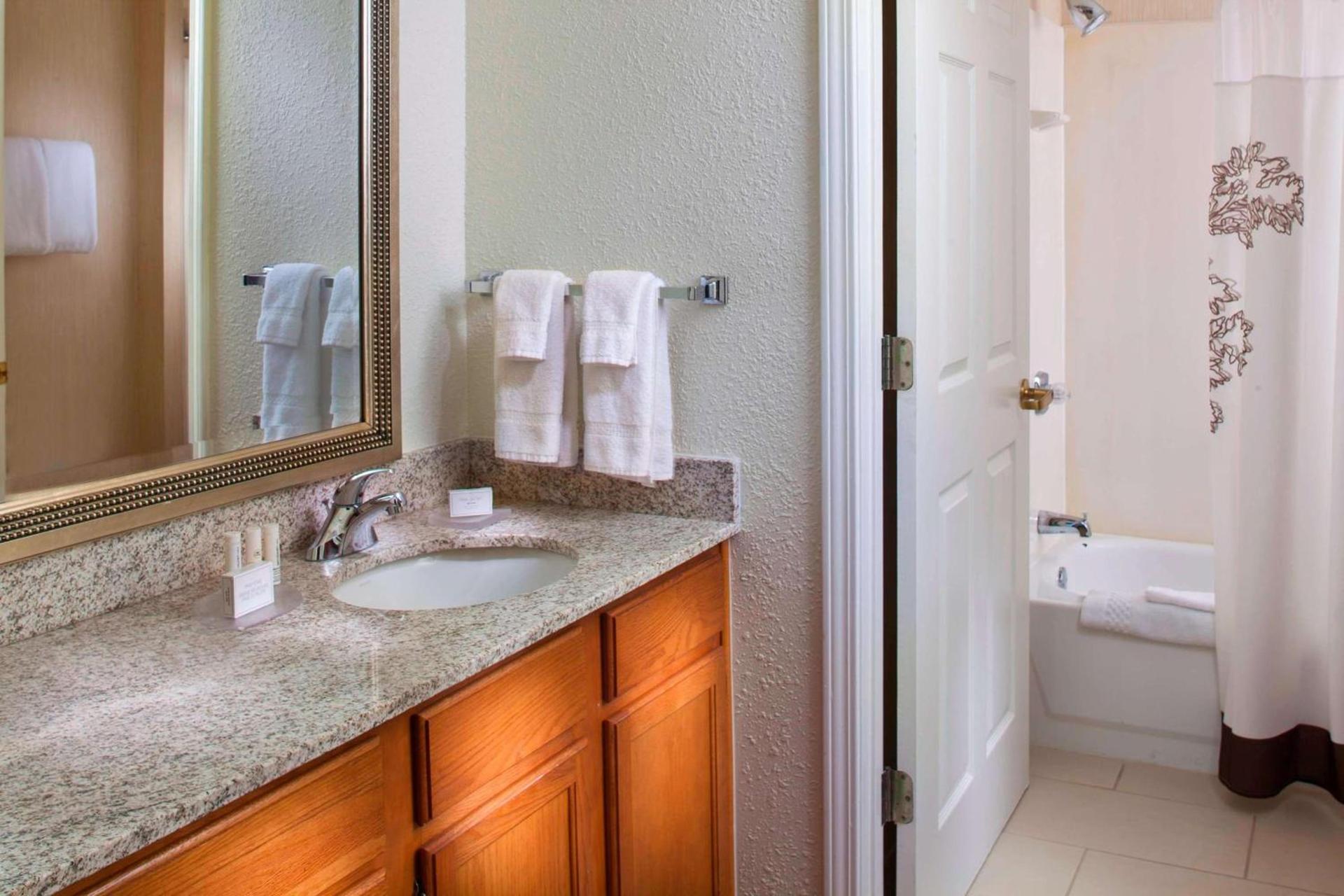 Sonesta ES Suites Birmingham Homewood photo 23