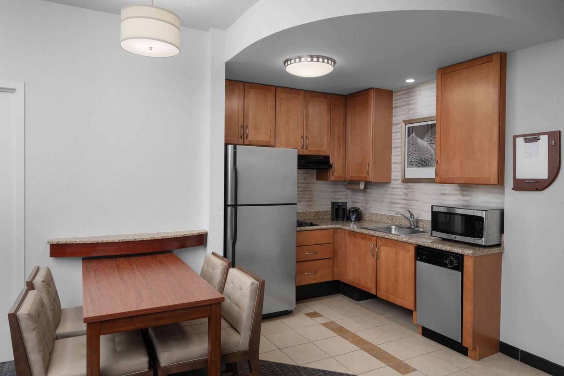 Residence Inn East Rutherford Meadowlands photo 22