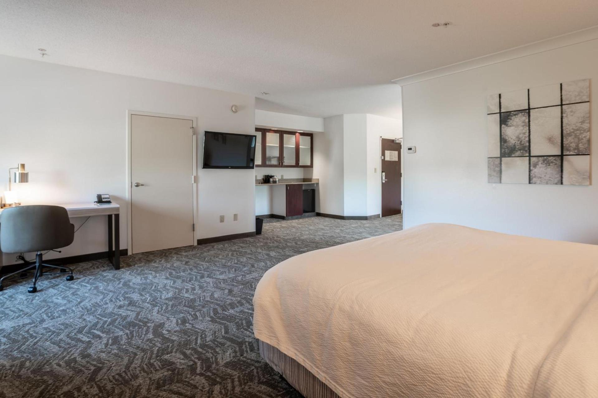 SpringHill Suites Gainesville photo 62