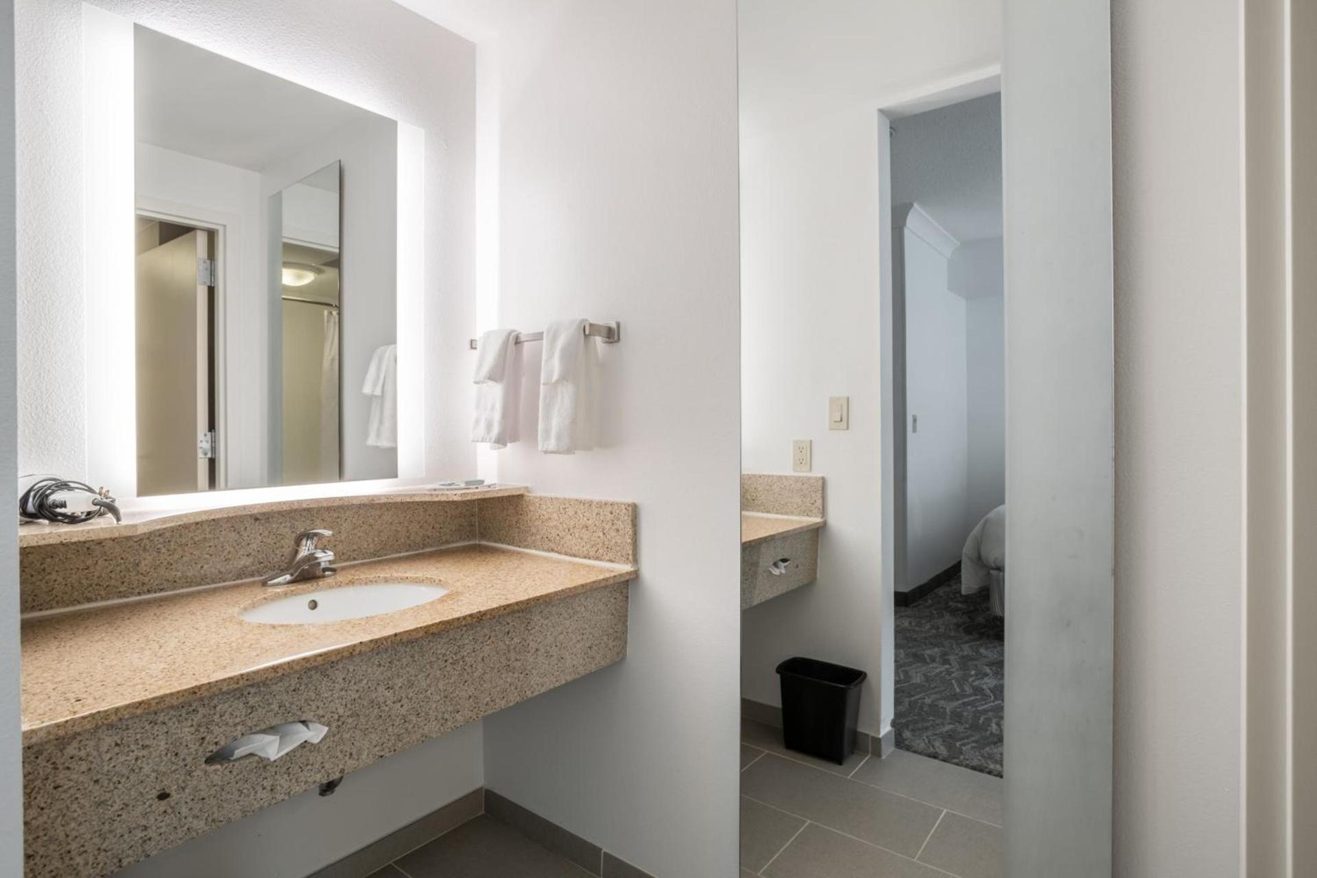 SpringHill Suites Gainesville photo 68