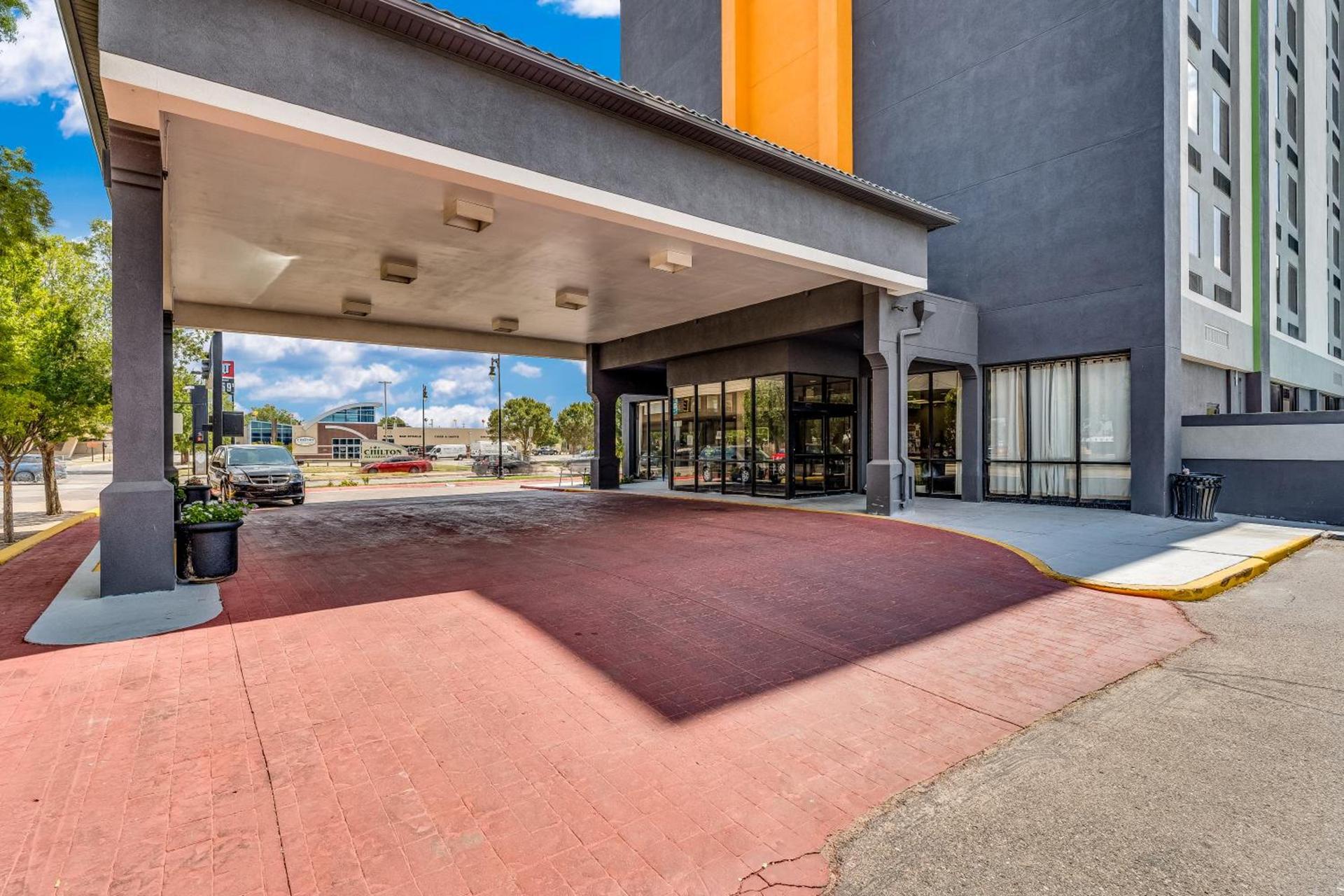 Wyndham Garden Wichita Downtown photo 51