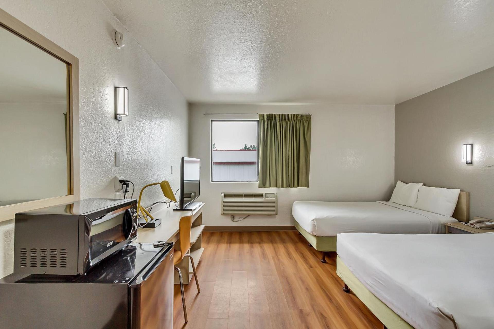 Motel 6 Ogden, UT- Downtown photo 16