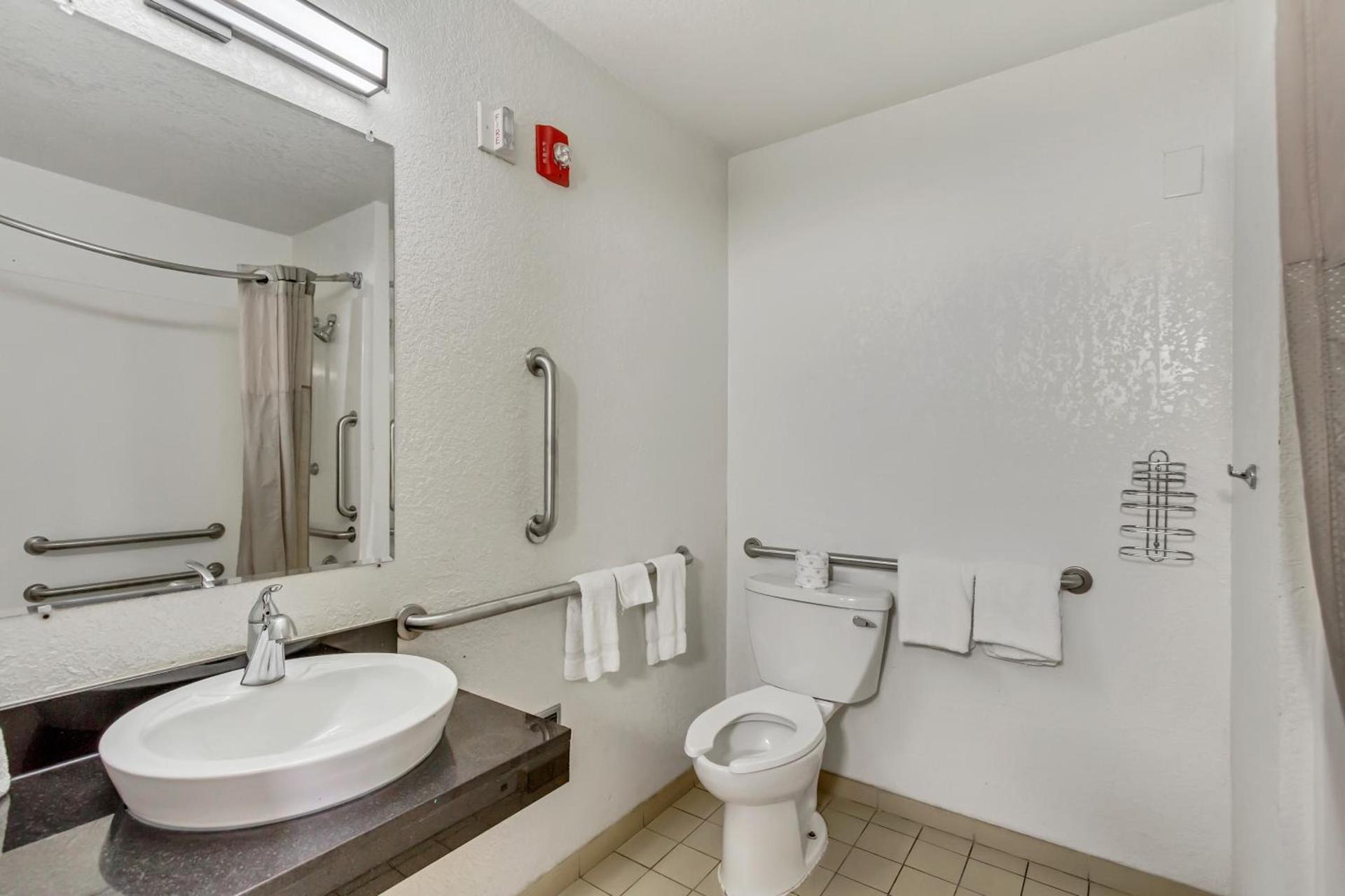 Motel 6 Ogden, UT- Downtown photo 20