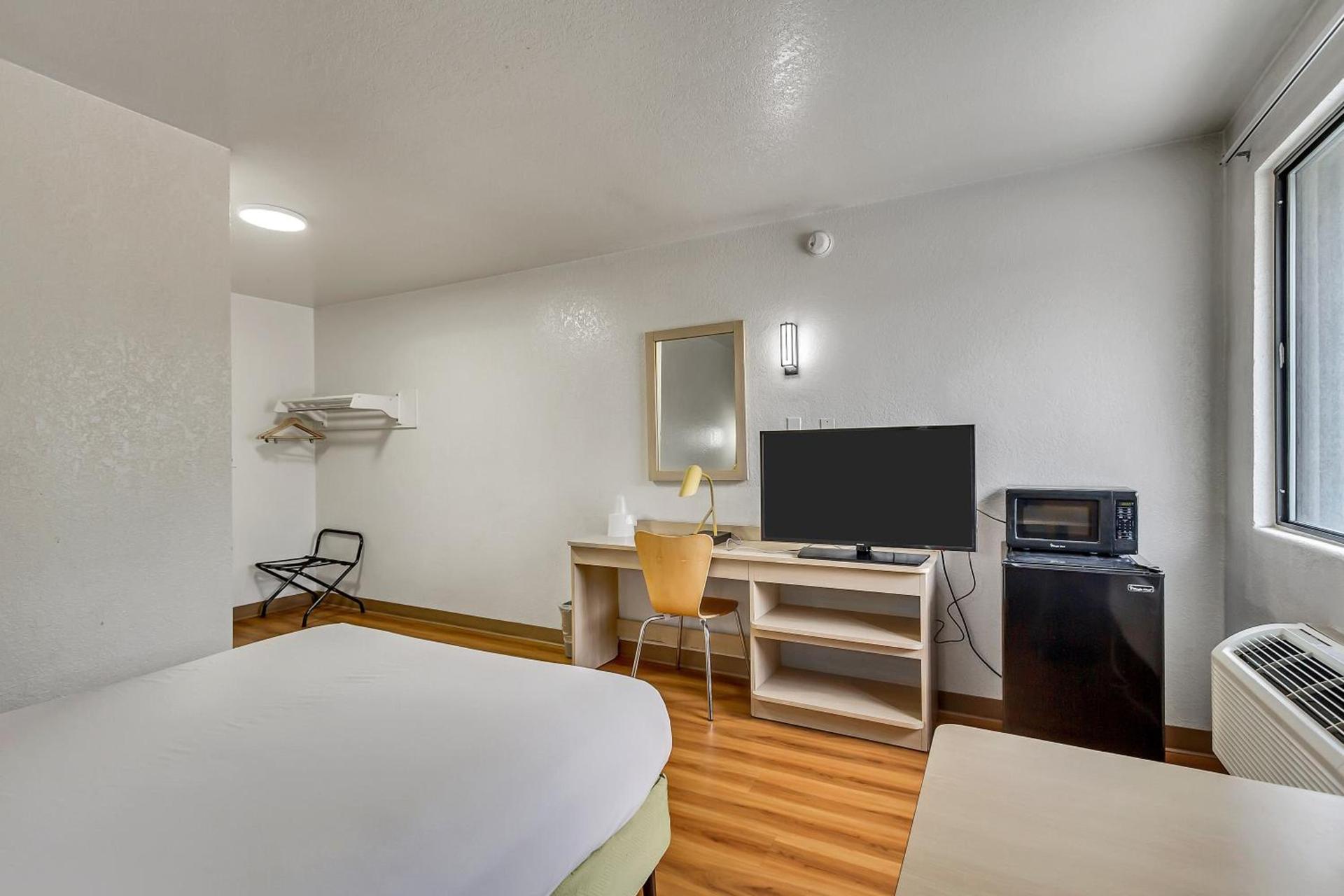 Motel 6 Ogden, UT- Downtown photo 48