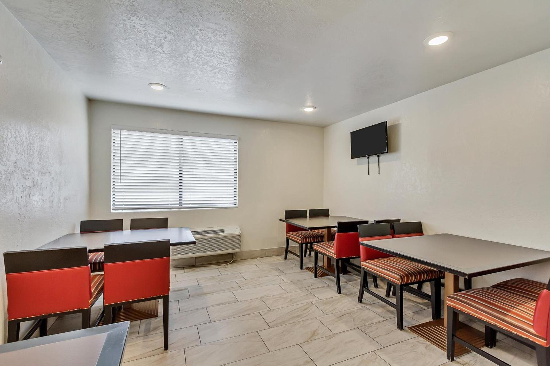 Motel 6 Ogden, UT- Downtown photo 43