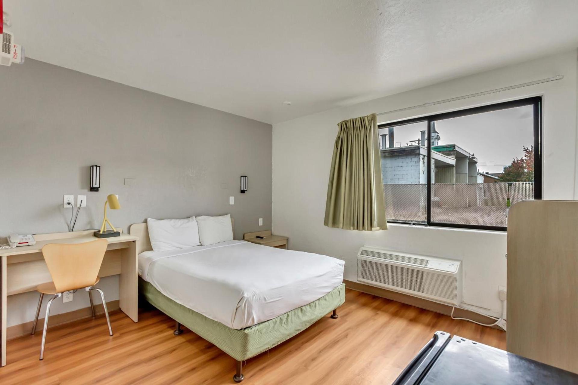 Motel 6 Ogden, UT- Downtown photo 41