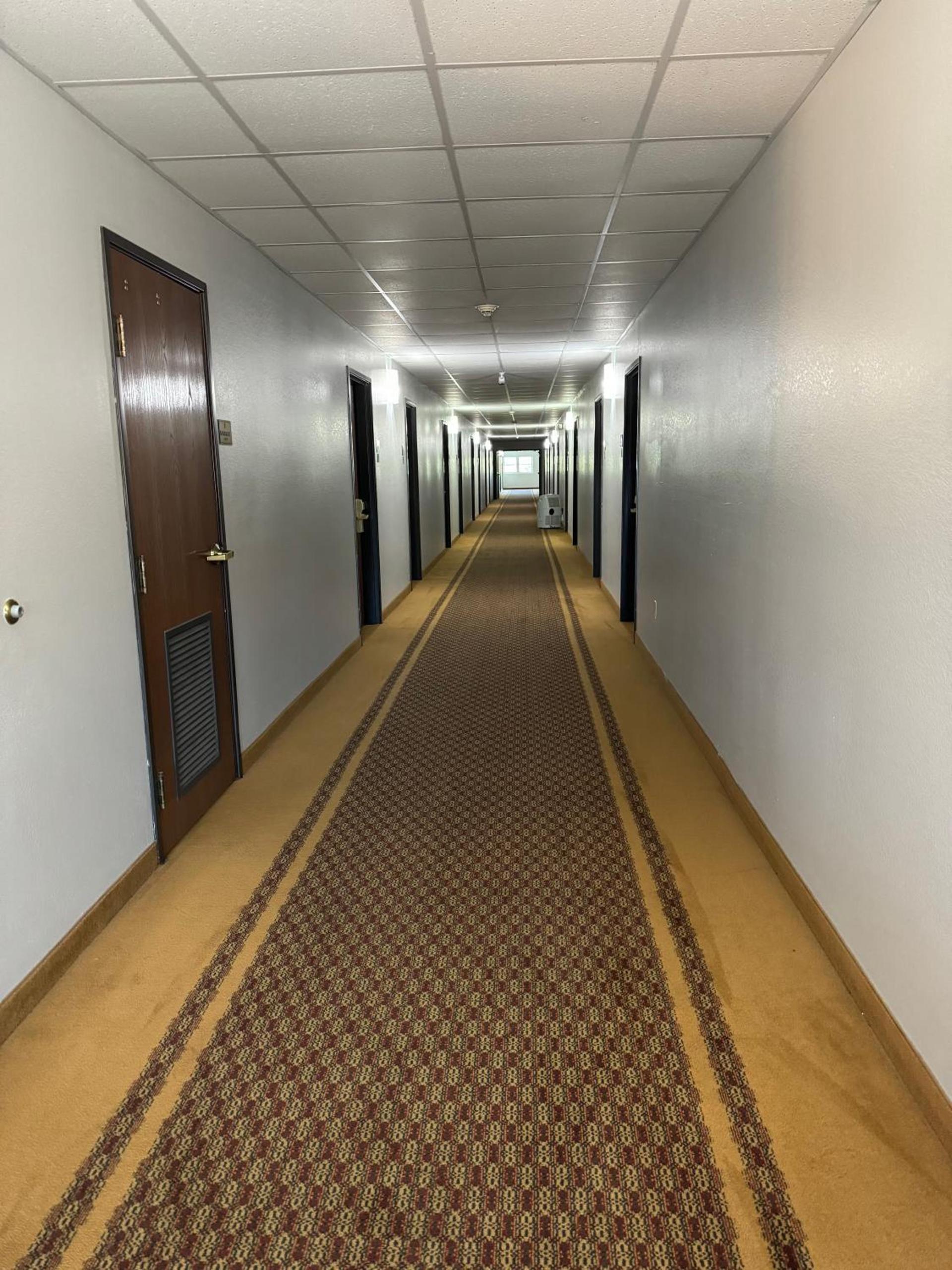 Star City Inn & Suites photo 15