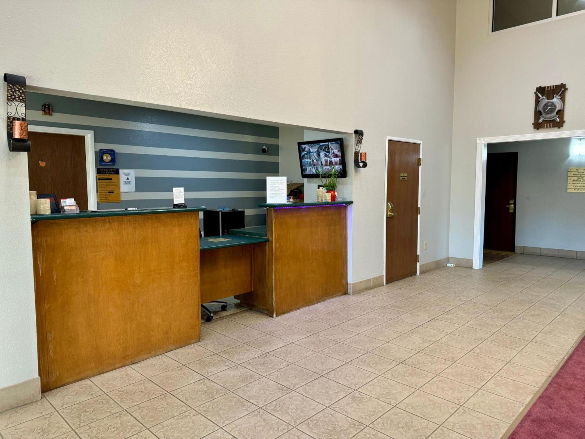Star City Inn & Suites photo 19