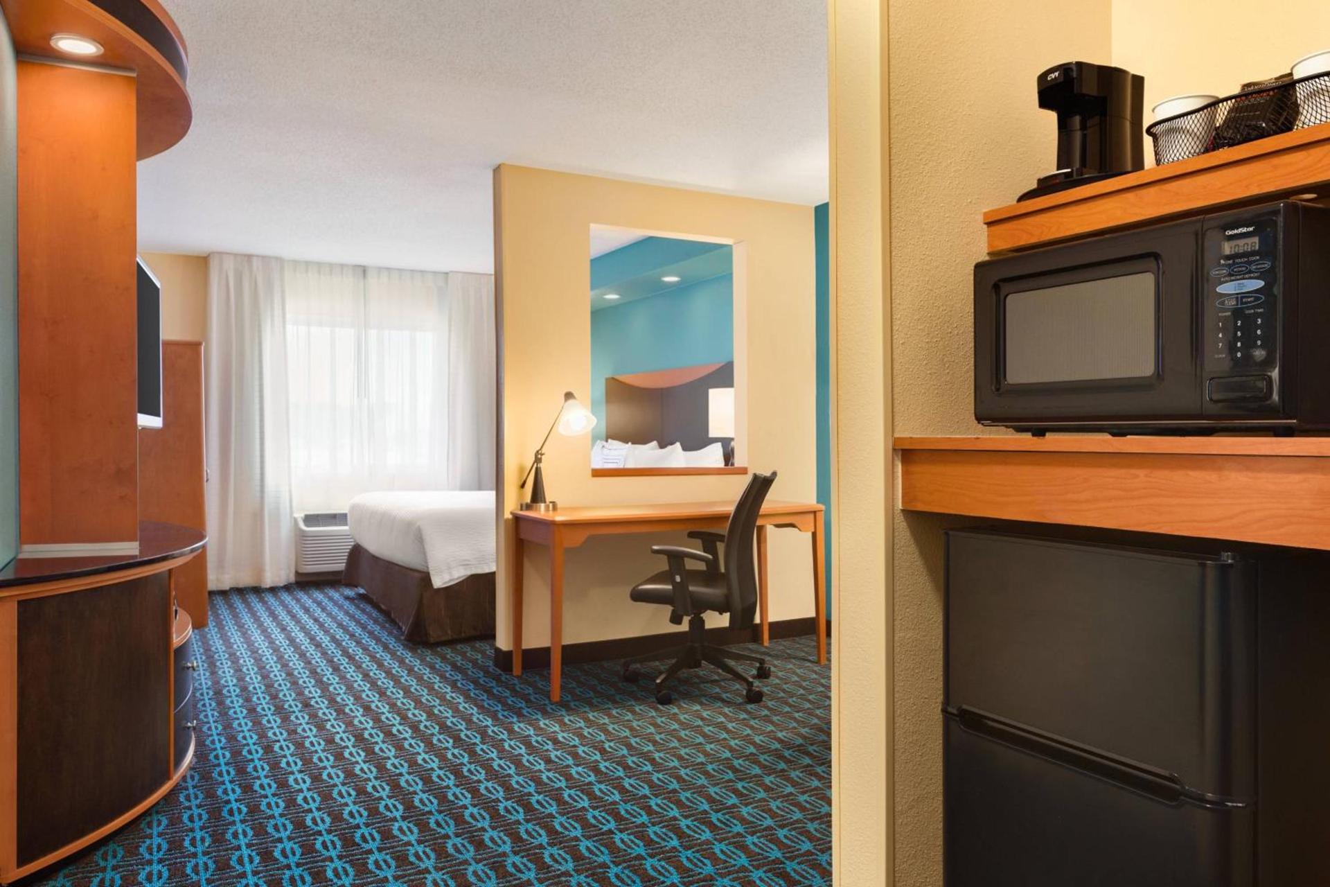 Fairfield Inn & Suites by Marriott Toledo Maumee photo 15