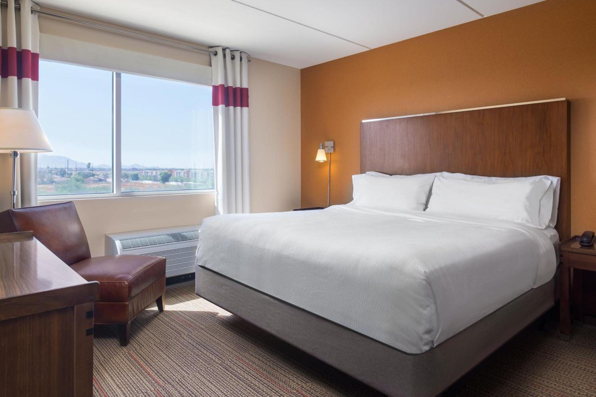 Four Points by Sheraton at Phoenix Mesa Gateway Airport photo 5