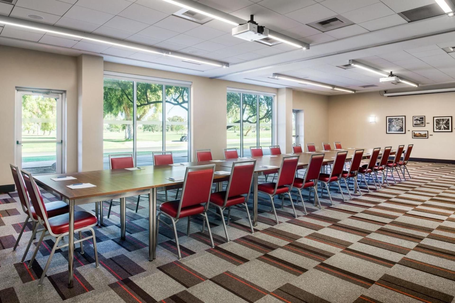 Four Points by Sheraton at Phoenix Mesa Gateway Airport photo 35