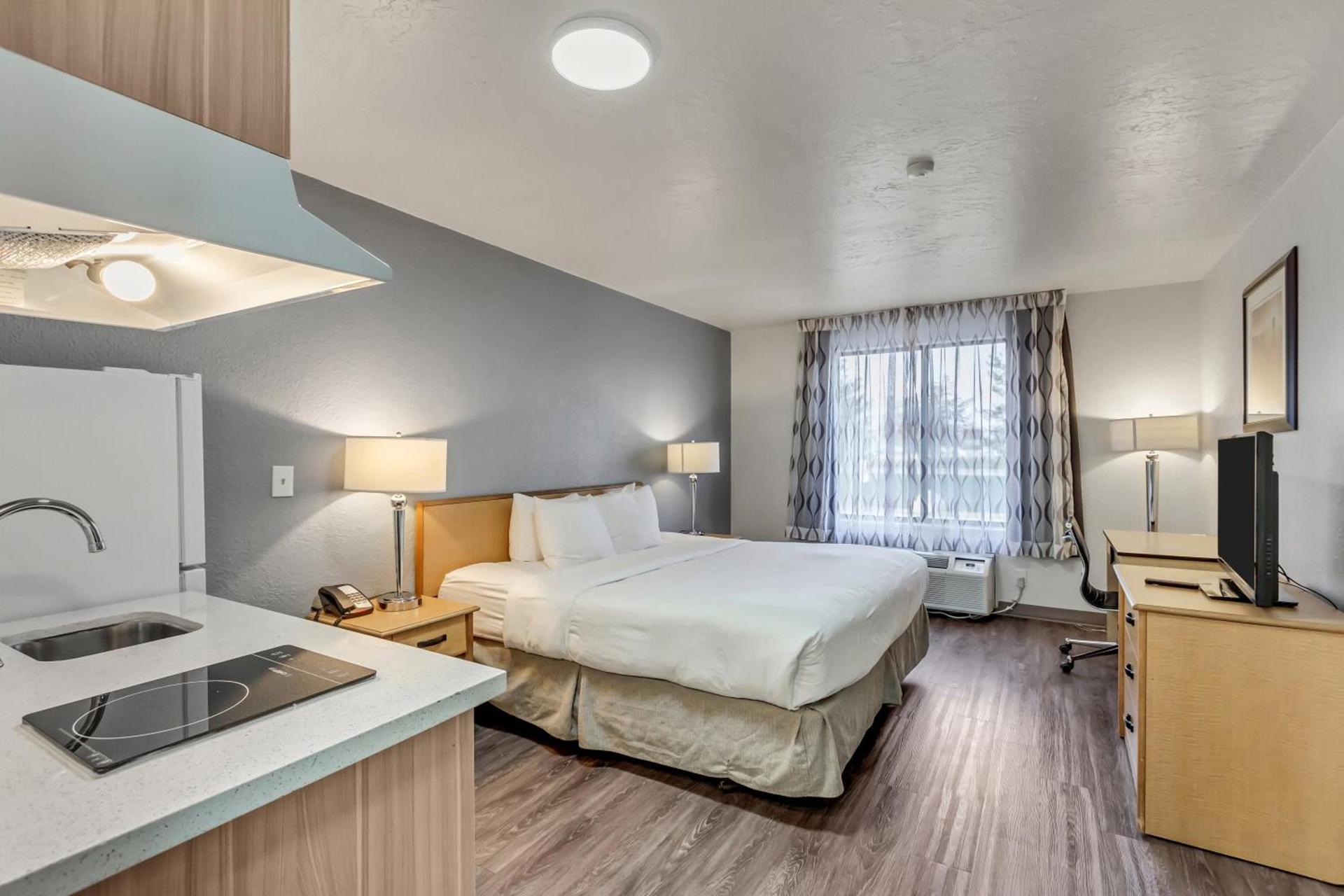 Suburban Studios Salt Lake City Airport photo 20