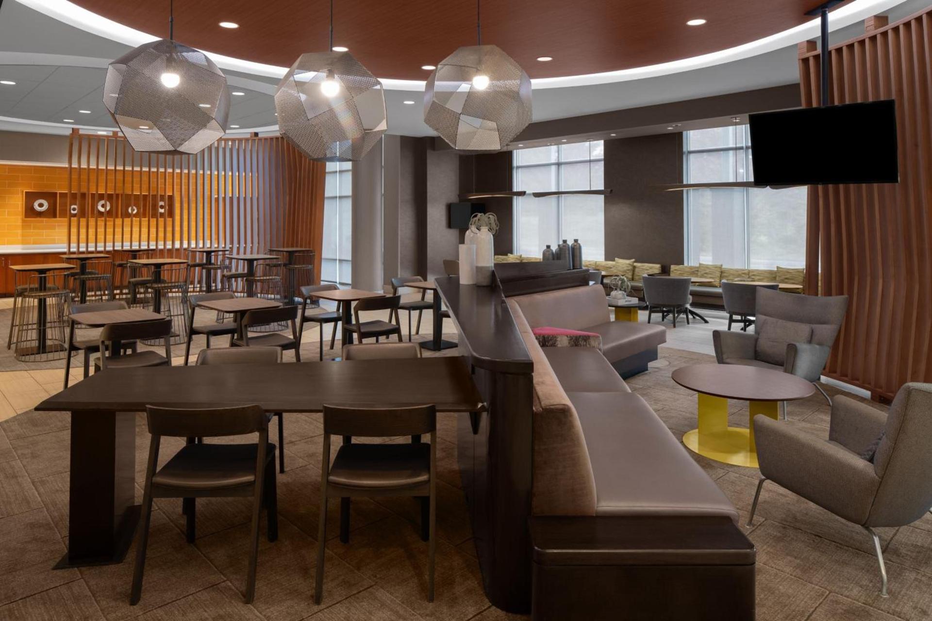 SpringHill Suites Pittsburgh Southside Works photo 4