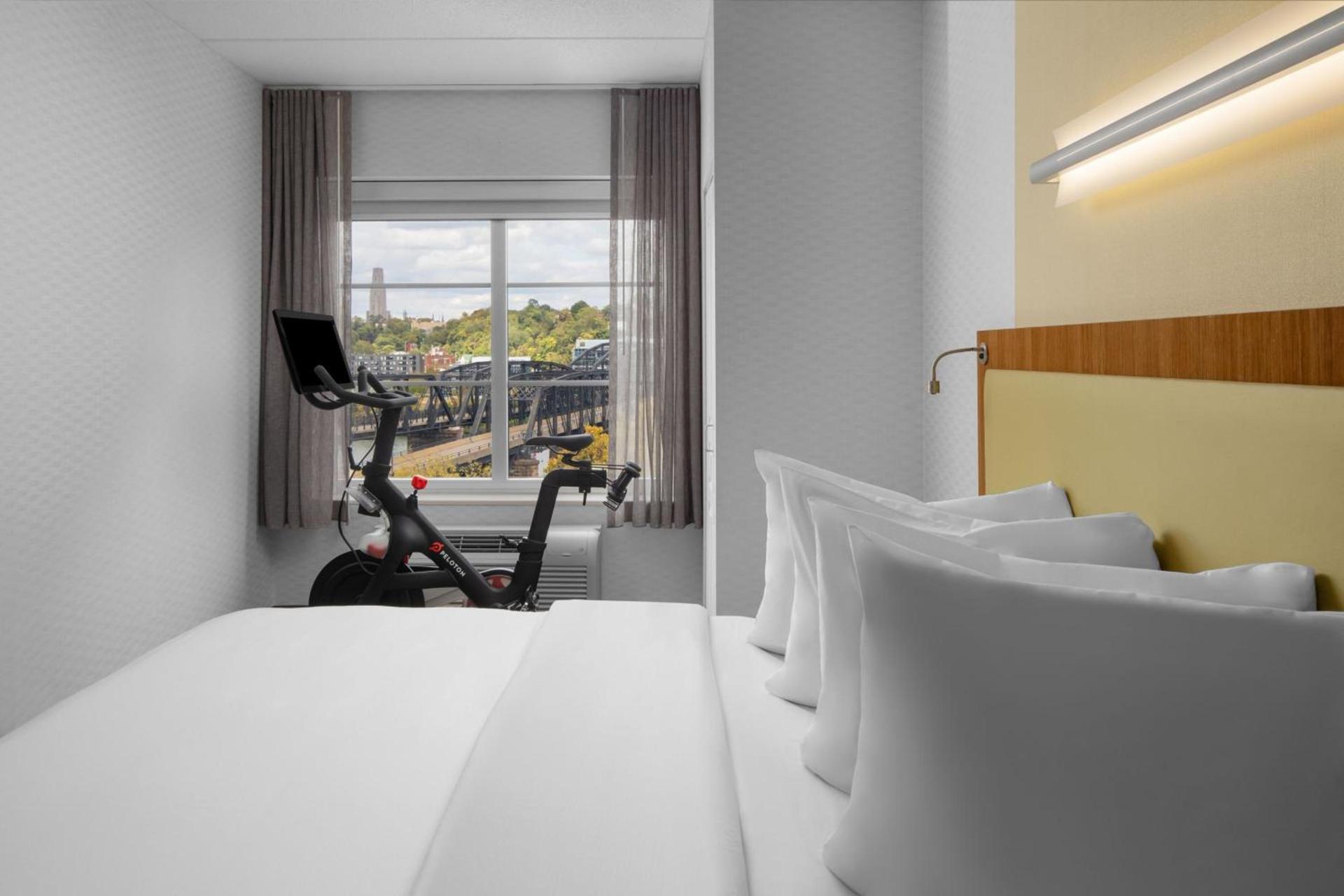 SpringHill Suites Pittsburgh Southside Works photo 7