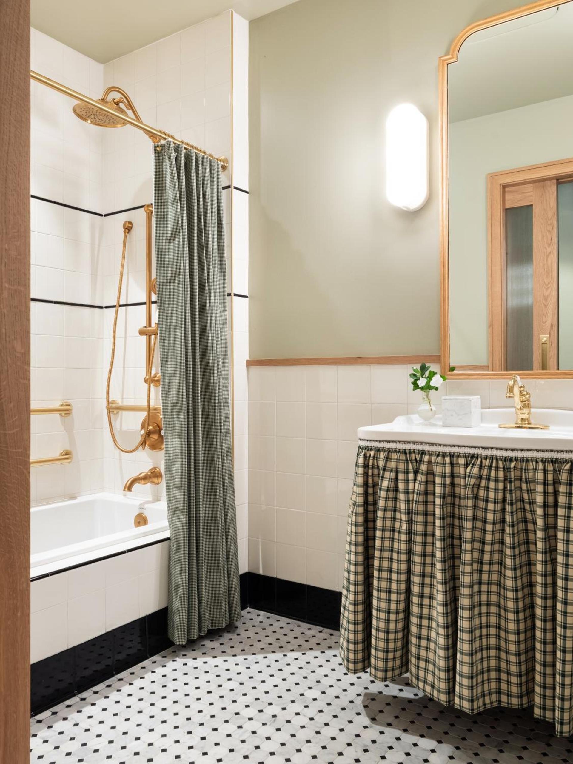 Palihouse Hyde Park Village photo 10