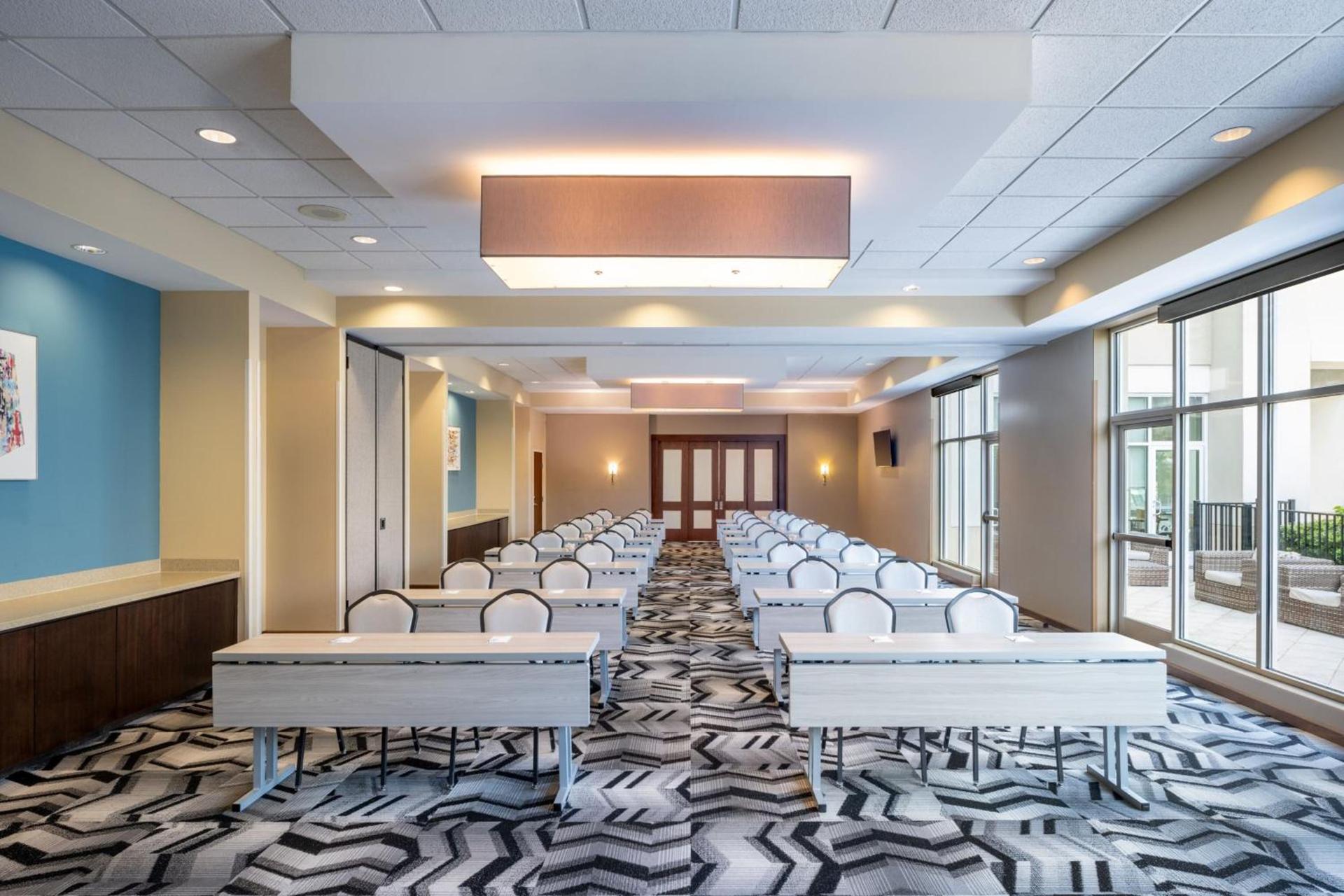 SpringHill Suites by Marriott Orlando at FLAMINGO CROSSINGS Town Center-Western Entrance photo 49