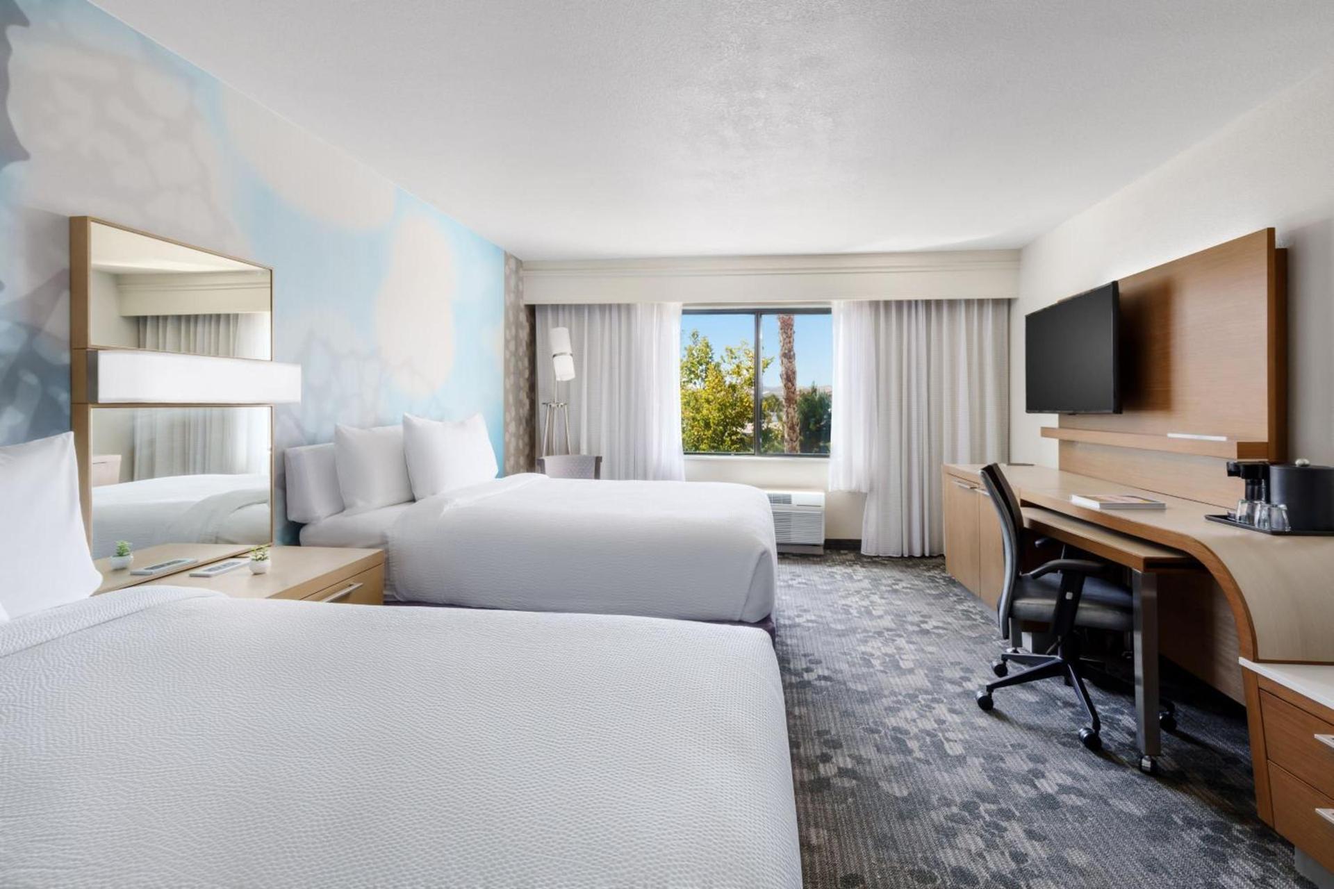 Courtyard by Marriott Palmdale photo 13