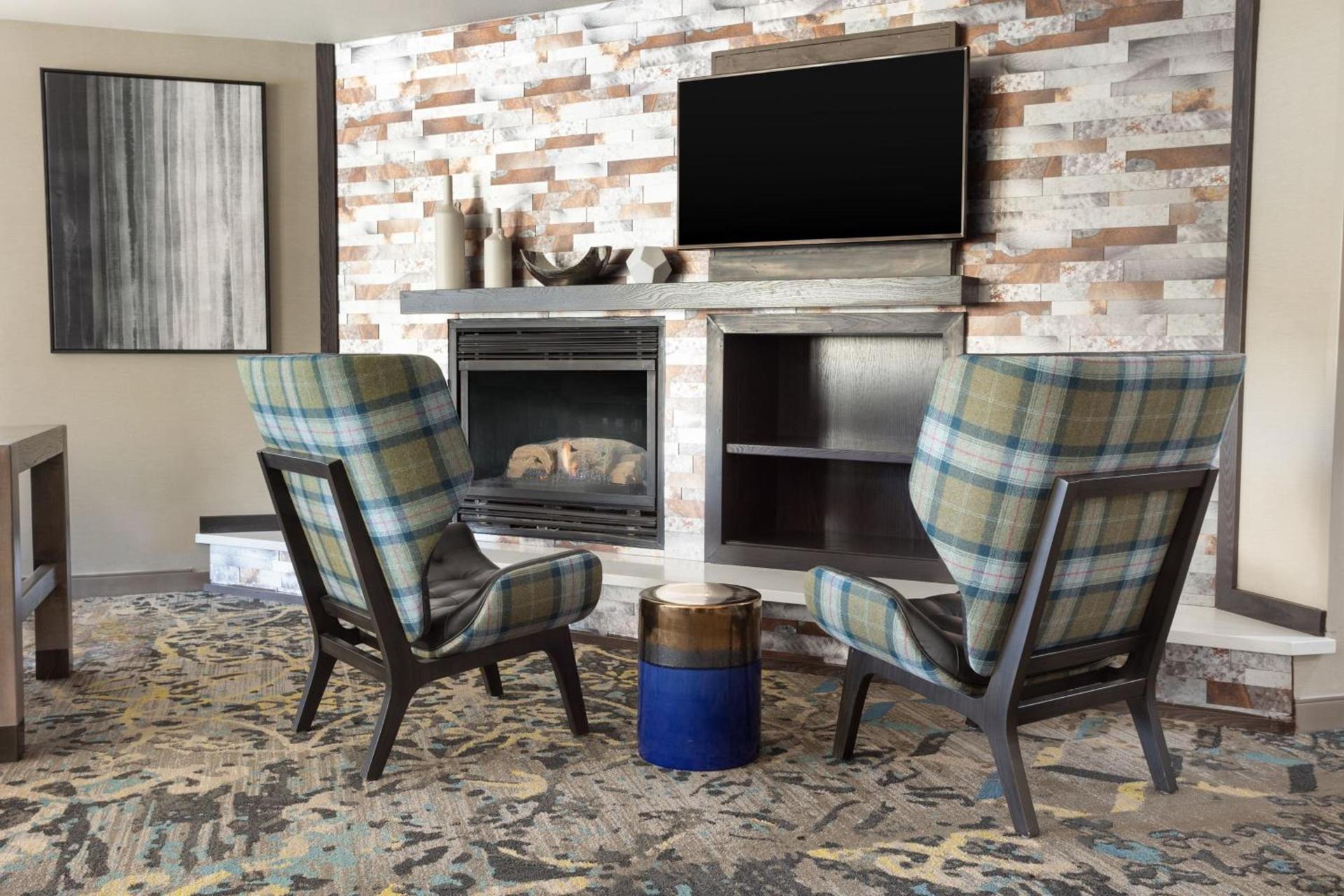 Residence Inn by Marriott Corona Riverside photo 6