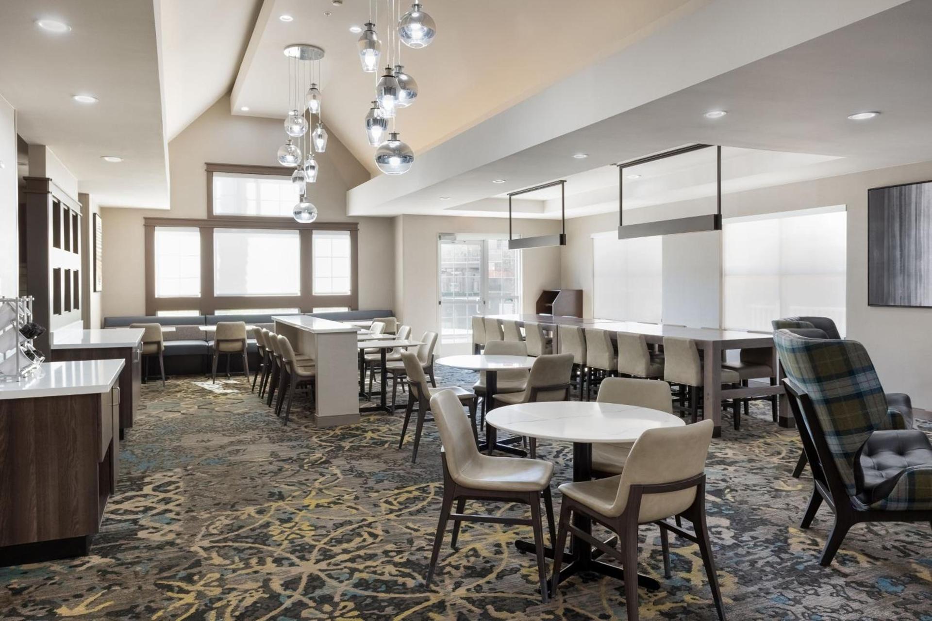 Residence Inn by Marriott Corona Riverside photo 5