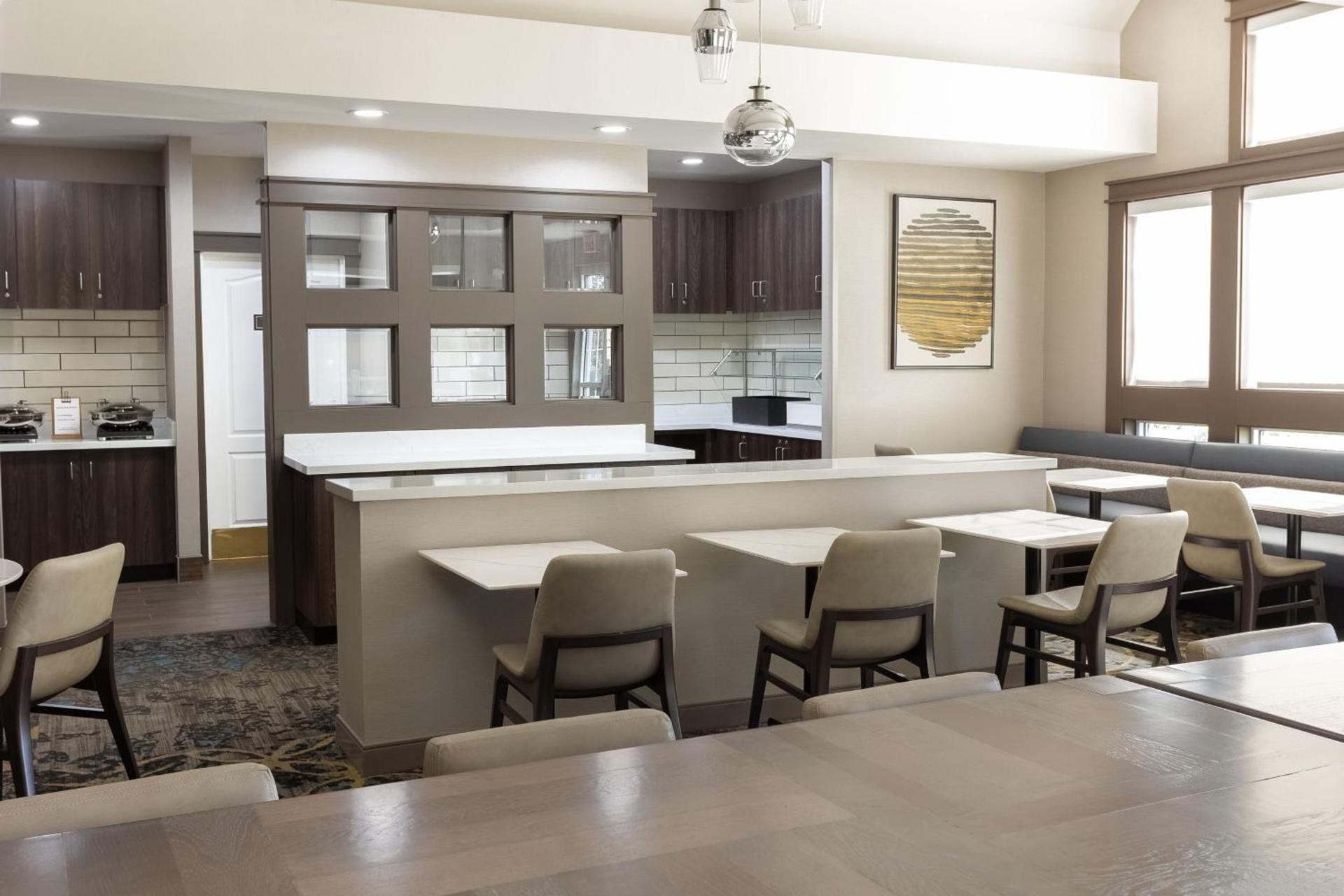 Residence Inn by Marriott Corona Riverside photo 23
