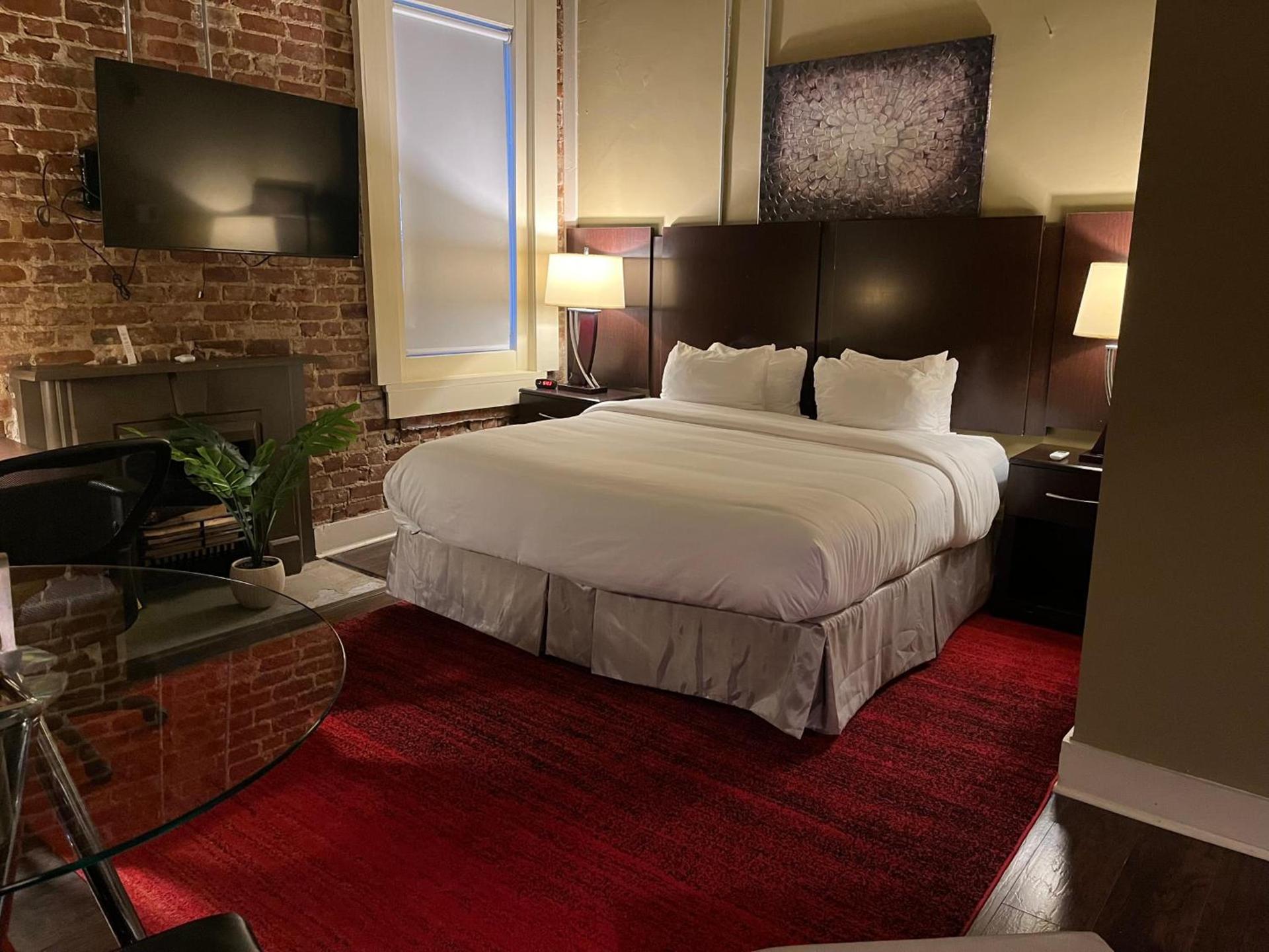The Skylight Hotel photo 4