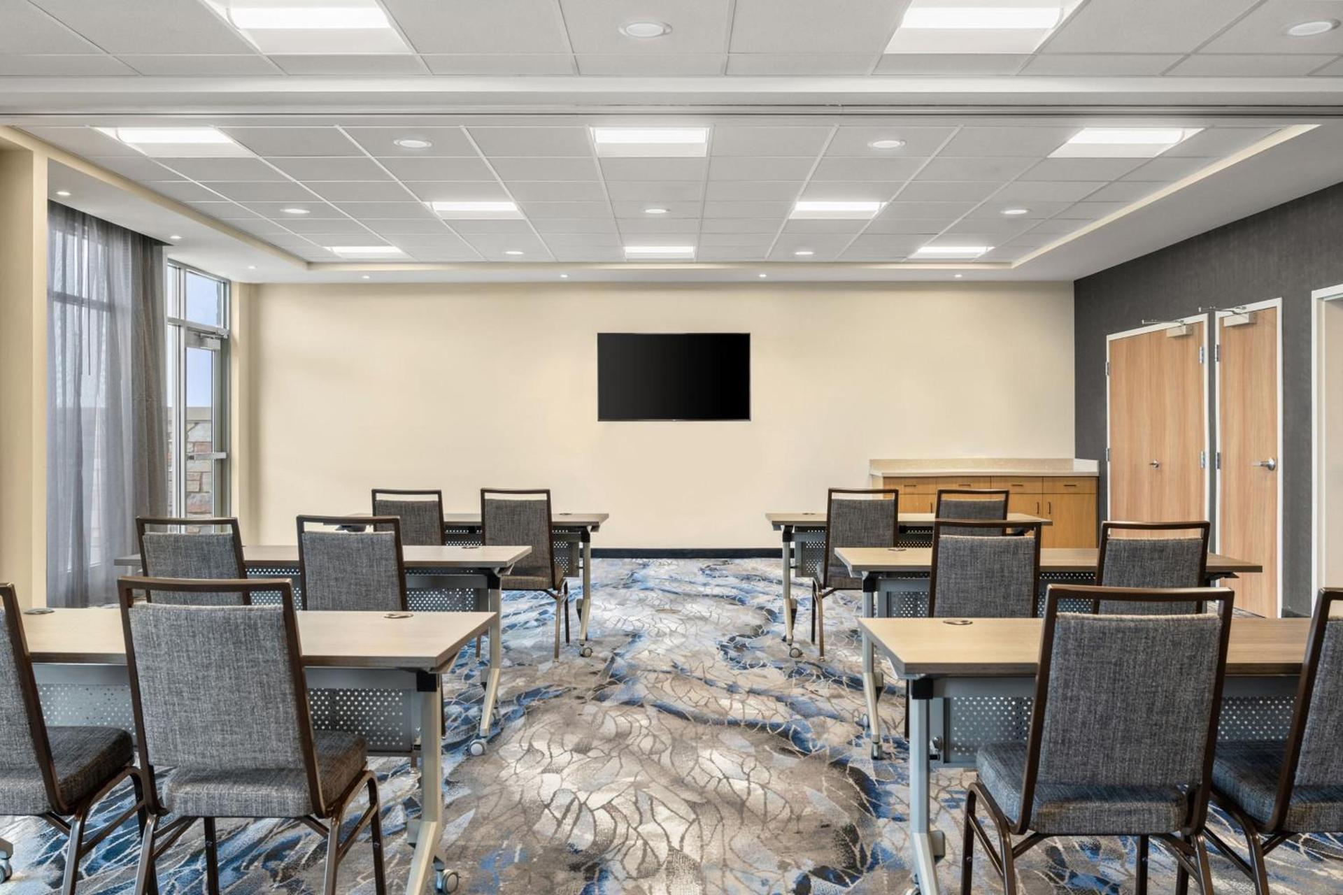 Fairfield by Marriott Inn & Suites Baraboo photo 35