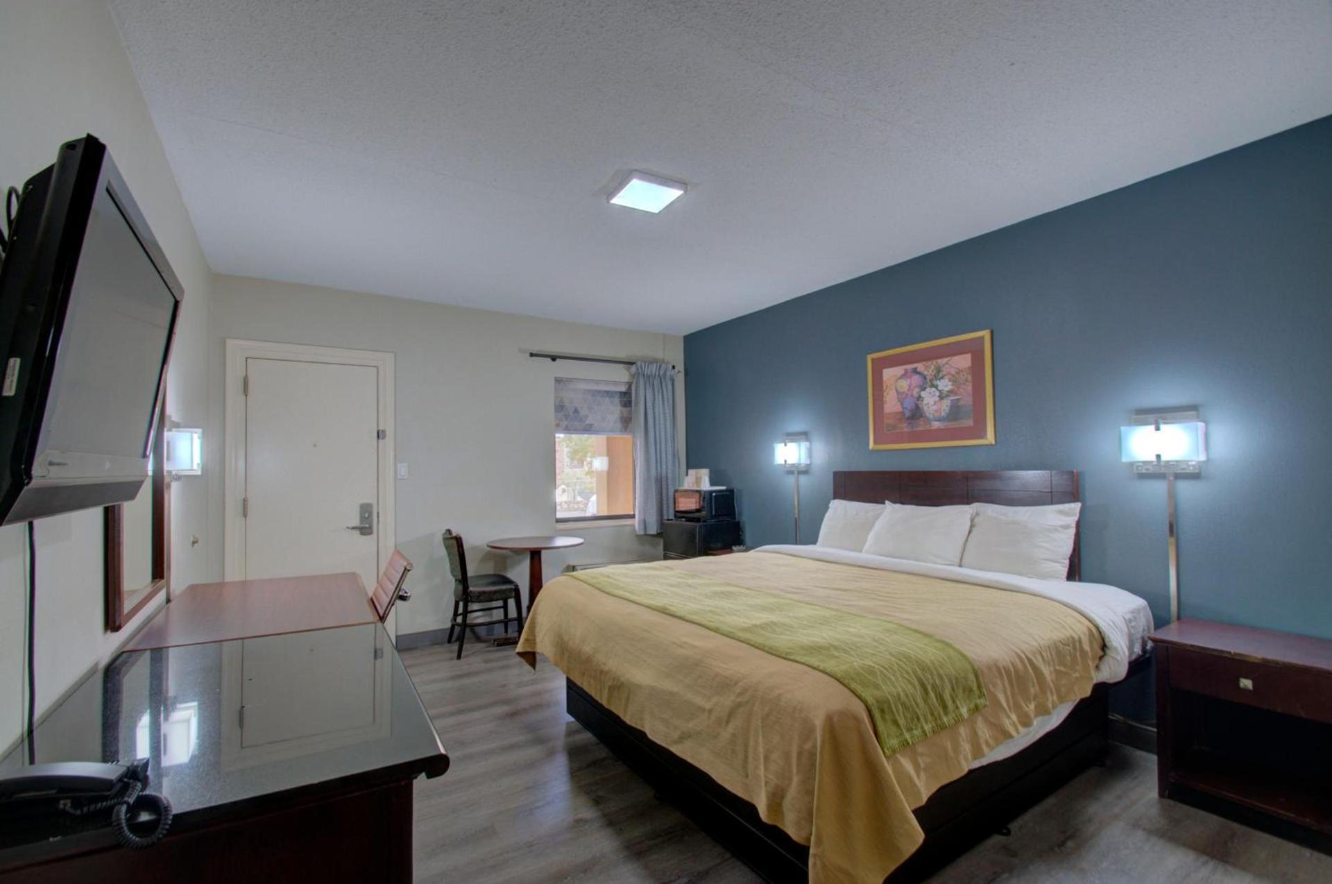 Budget Inn Falls Church photo 7