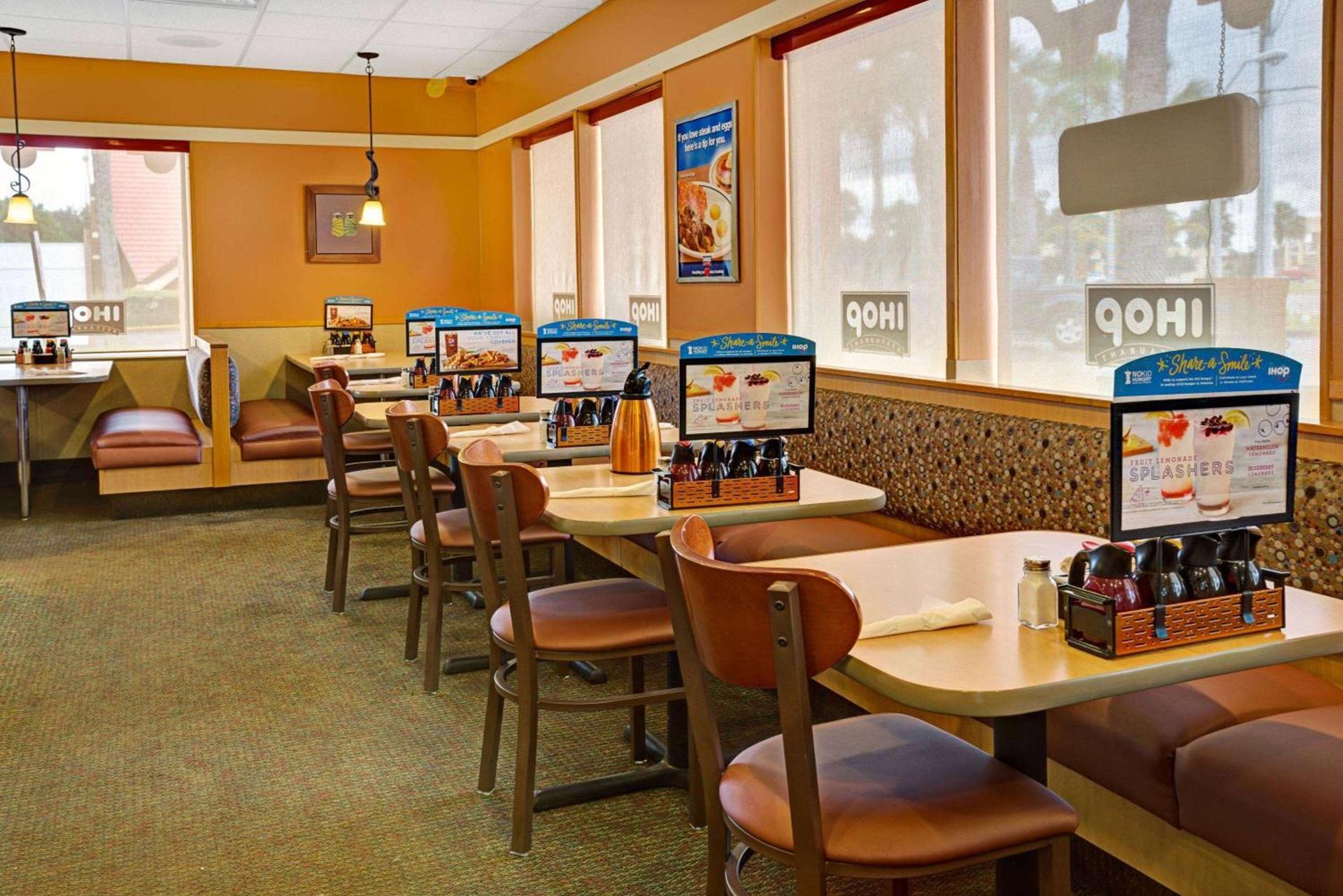 Days Inn by Wyndham St Augustine I-95-Outlet Mall photo 20