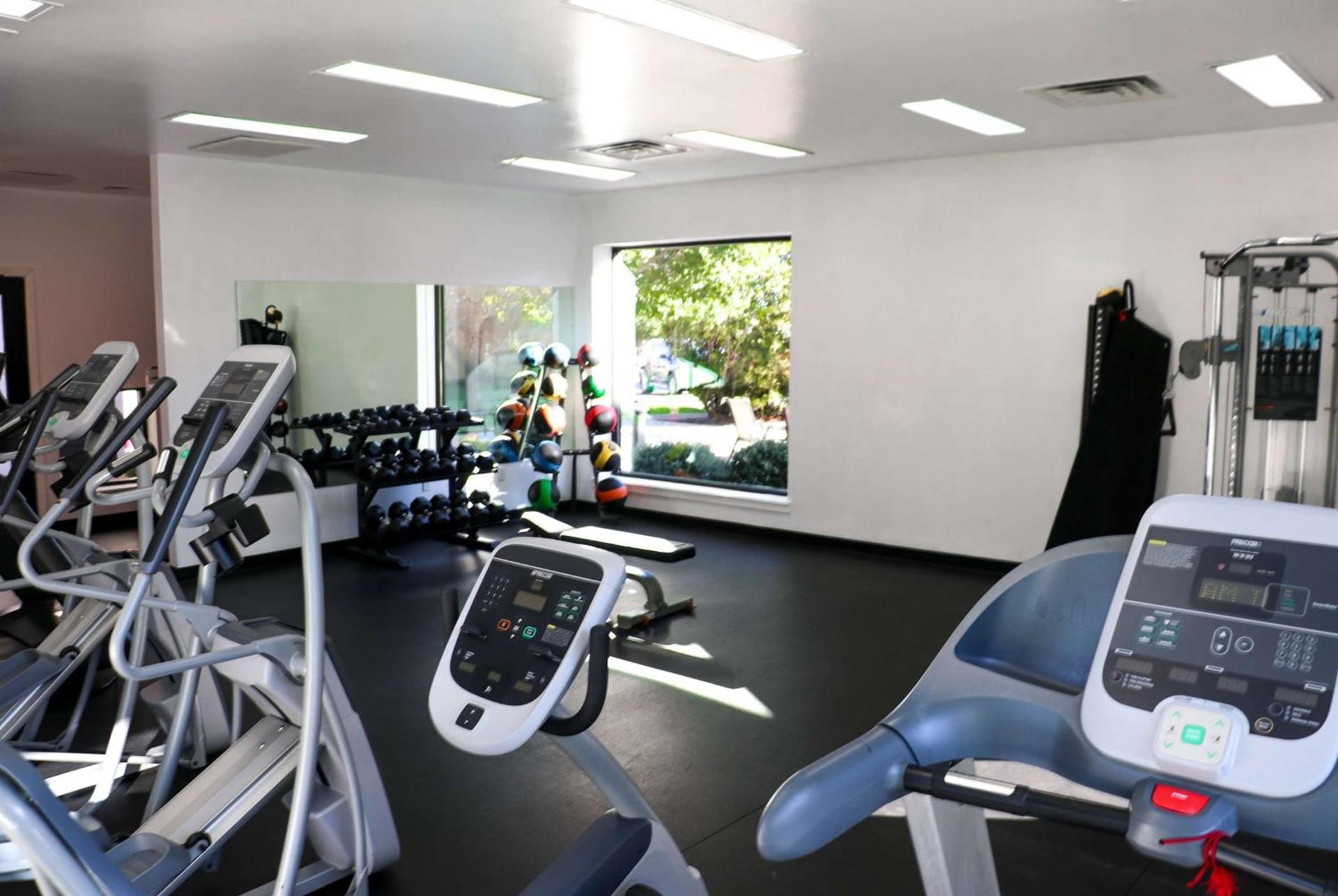 Ramada by Wyndham Del Rio photo 35