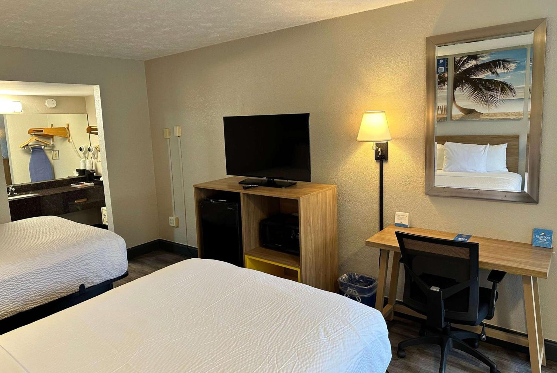 Days Inn by Wyndham St Augustine I-95-Outlet Mall photo 5