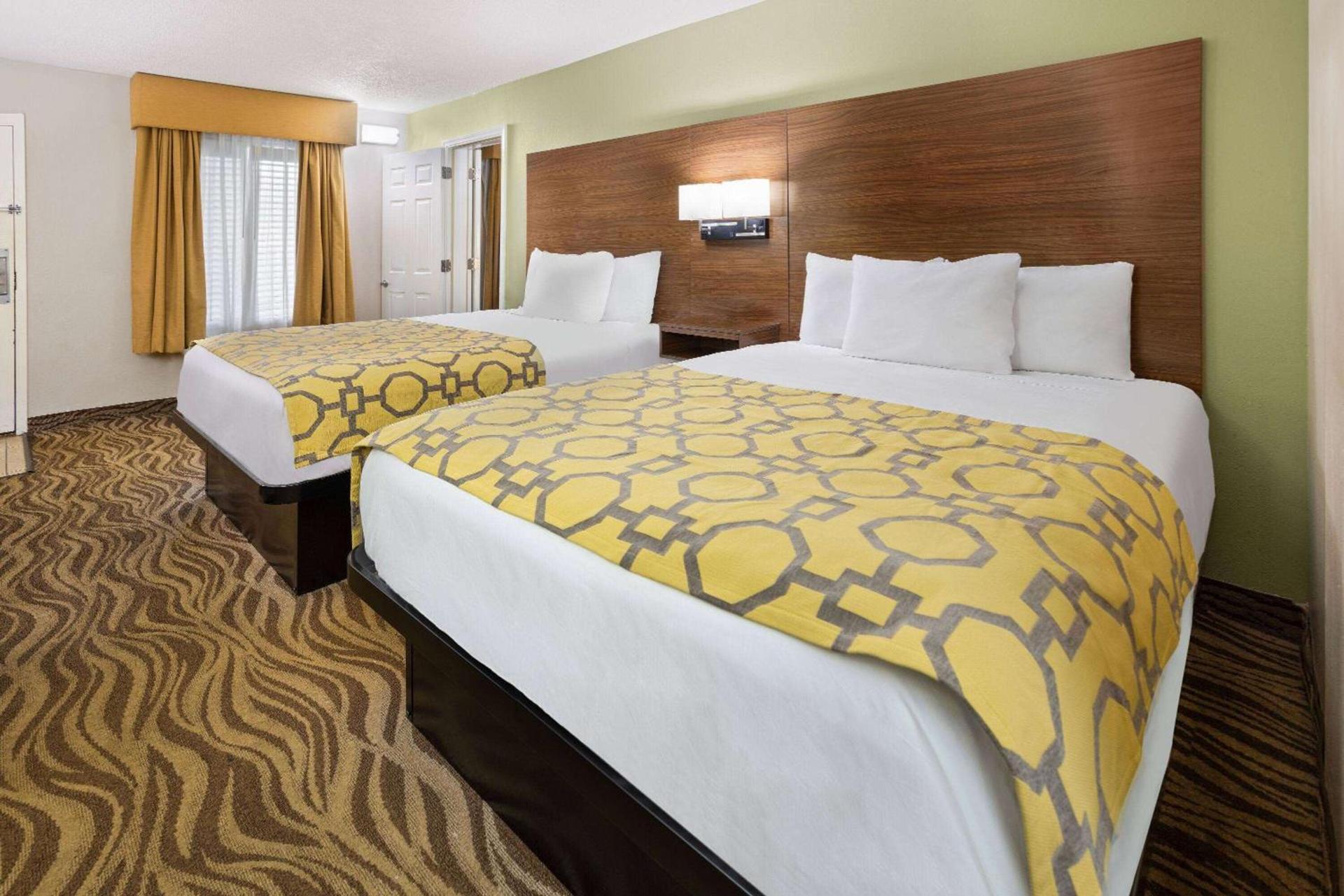 Baymont by Wyndham Griffin photo 36