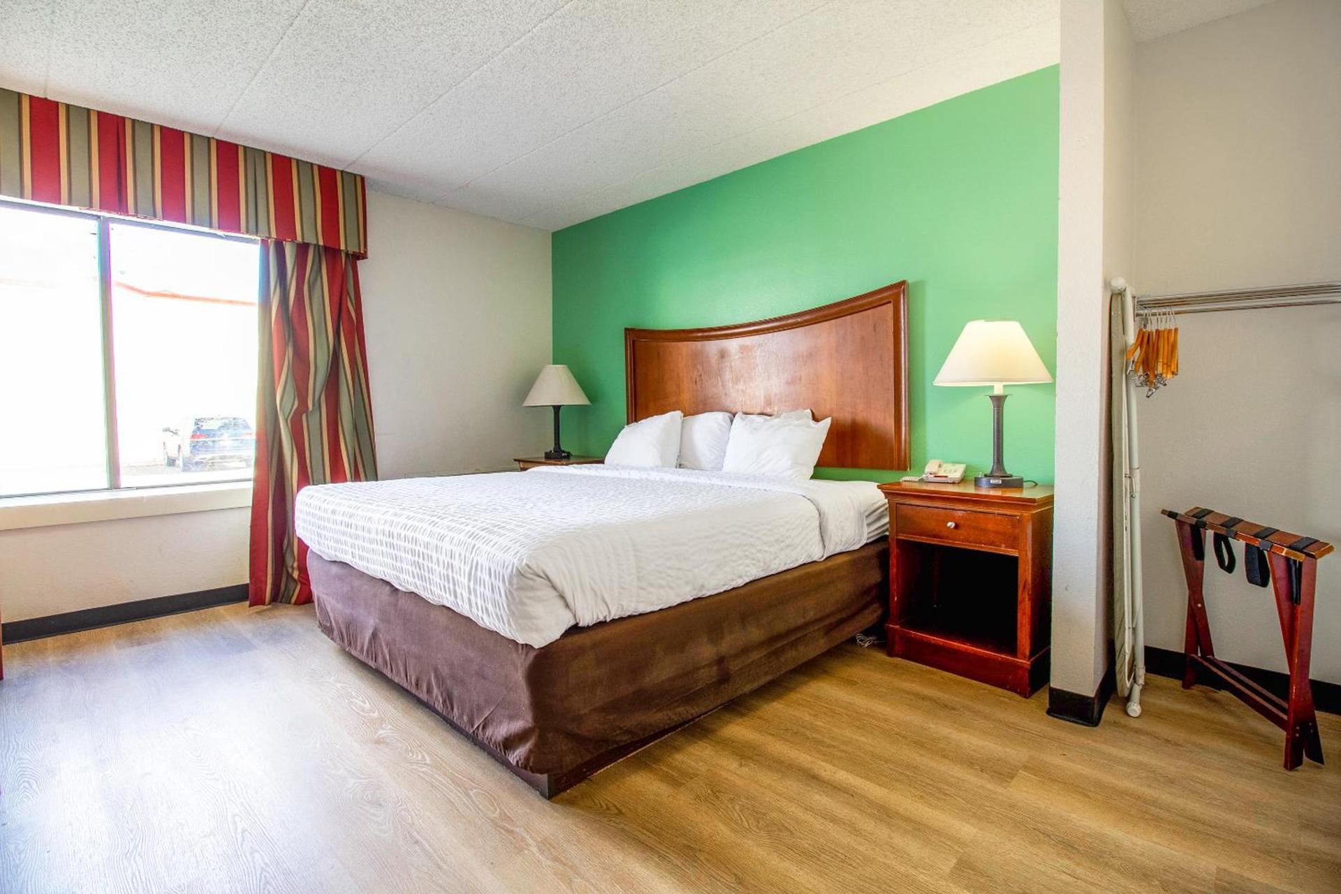 Tulsa Square Hotel Central, I-44 By OYO photo 46