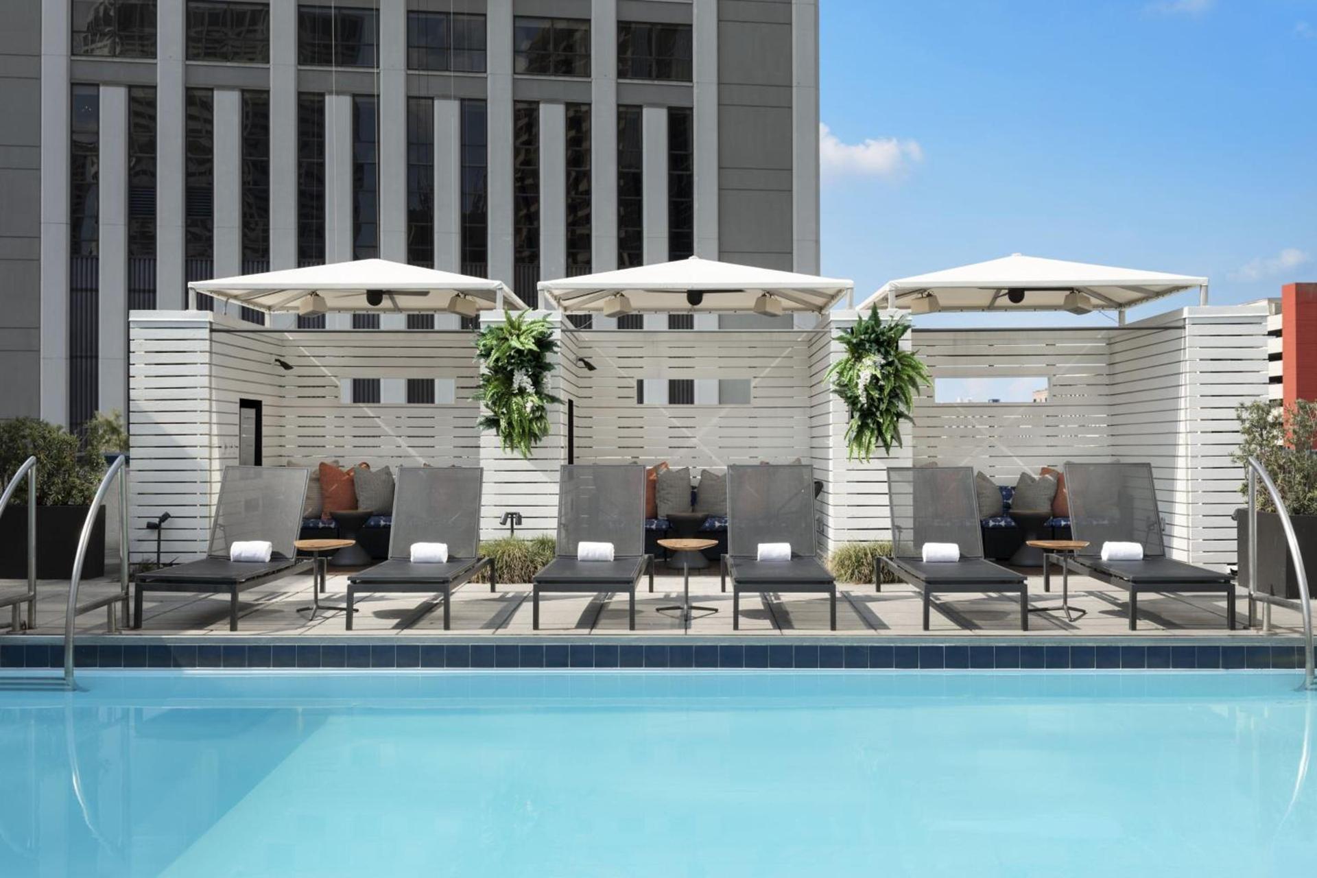 Le Meridien New Orleans photo 2